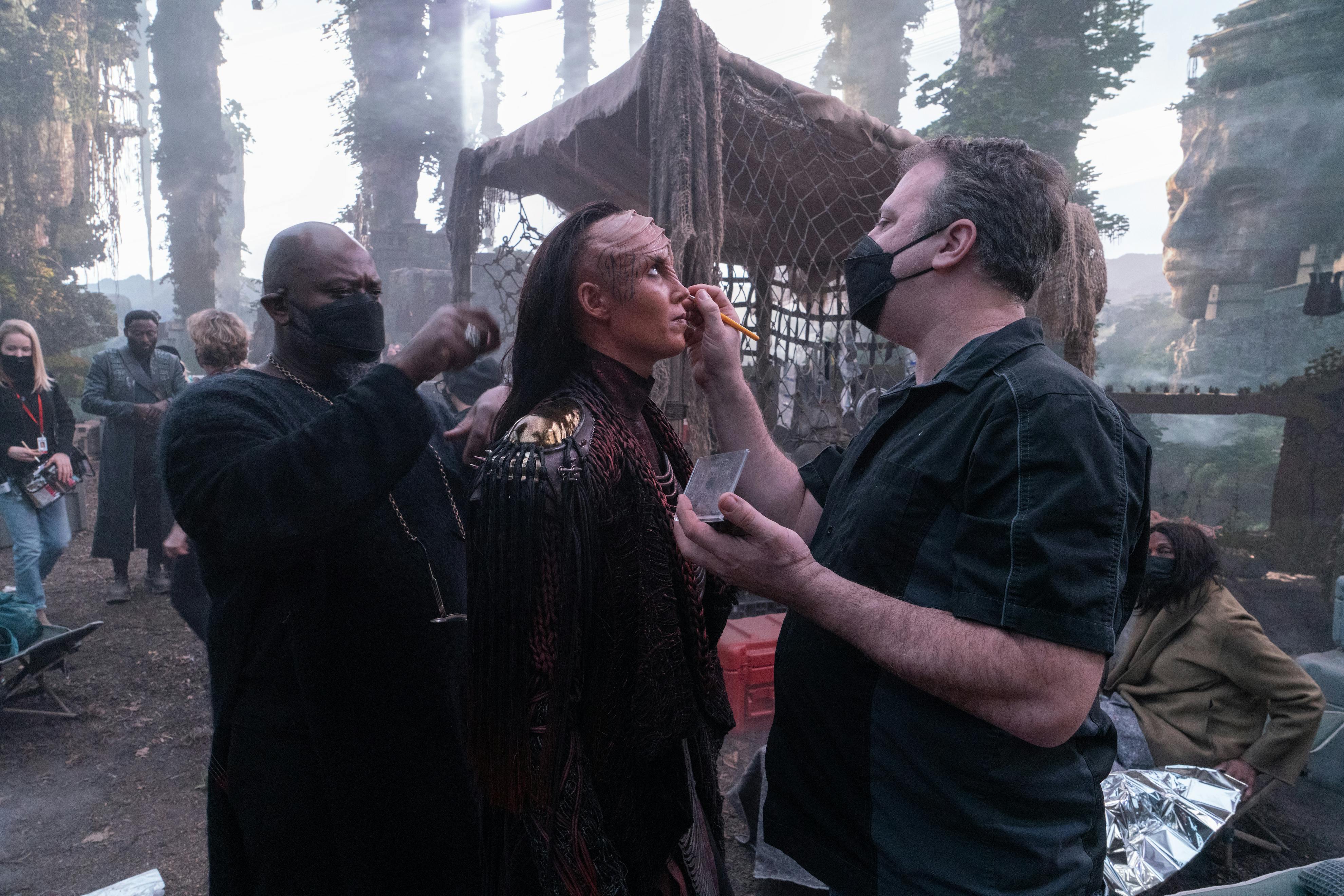 Behind-the-scenes of 'The Broken Circle'