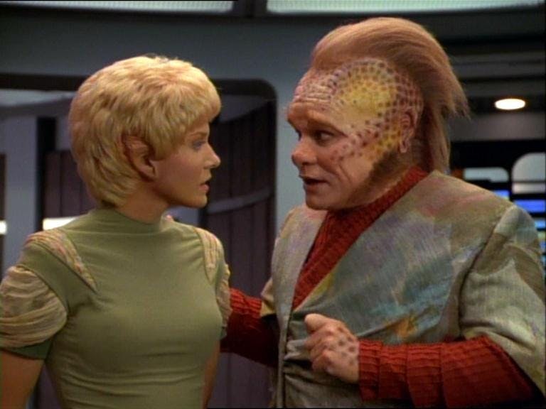 Kes and Neelix look at each other on Star Trek: Voyager