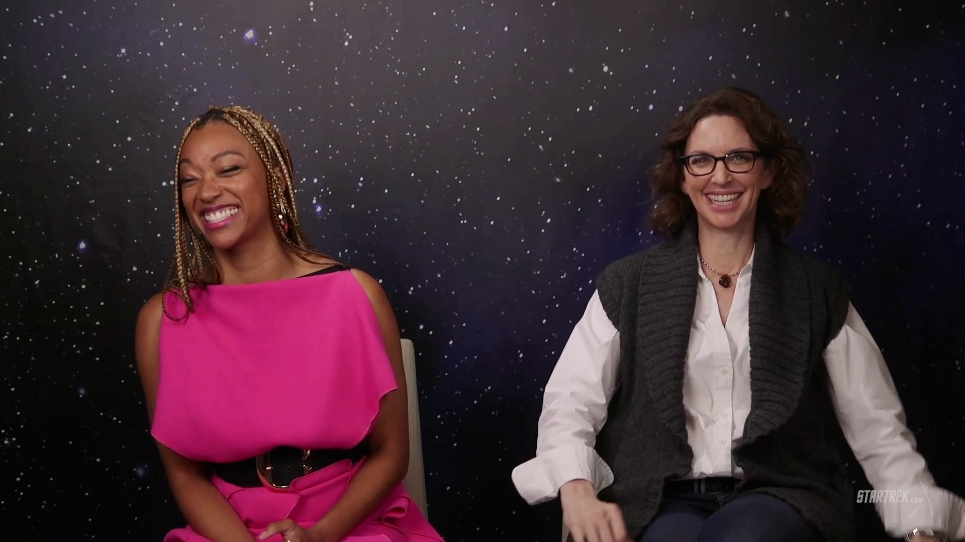 Sonequa Martin-Green and Michelle Paradise discussing the experience of seeing fans in person.