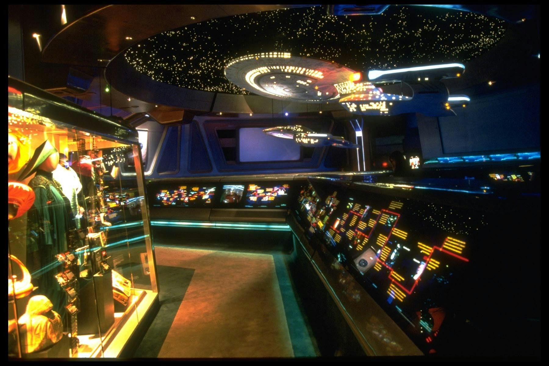How Star Trek Came To Las Vegas | Star Trek