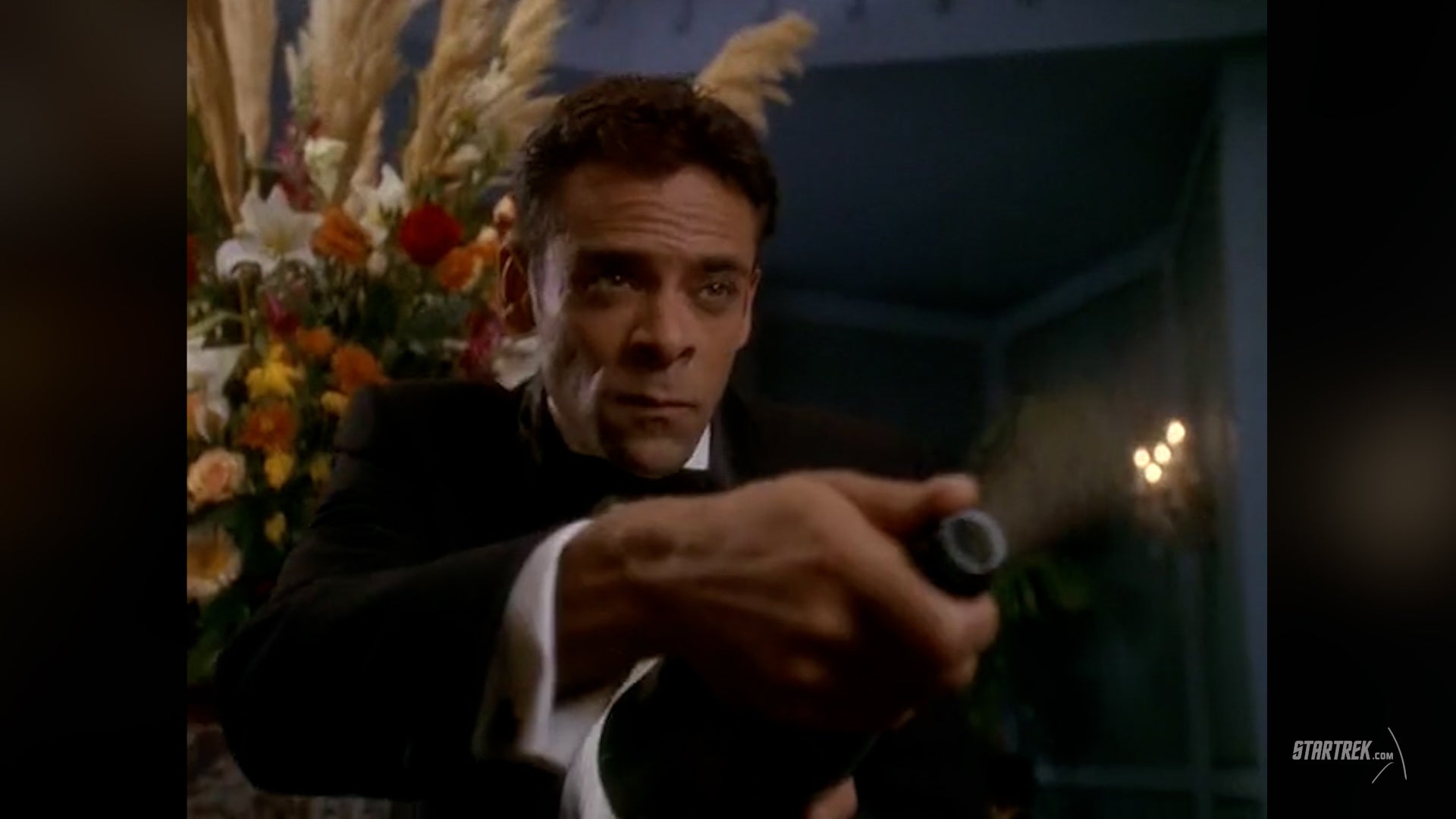 Star Trek: Deep Space Nine, "Our Man Bashir"