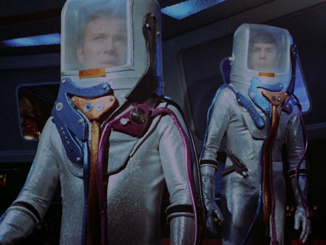 The Best Star Trek Bottle Episodes to Watch During Quarantine | Star Trek