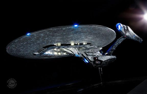 FIRST LOOK: U.S.S. Vengeance Artisan Replica from QMx | Star Trek