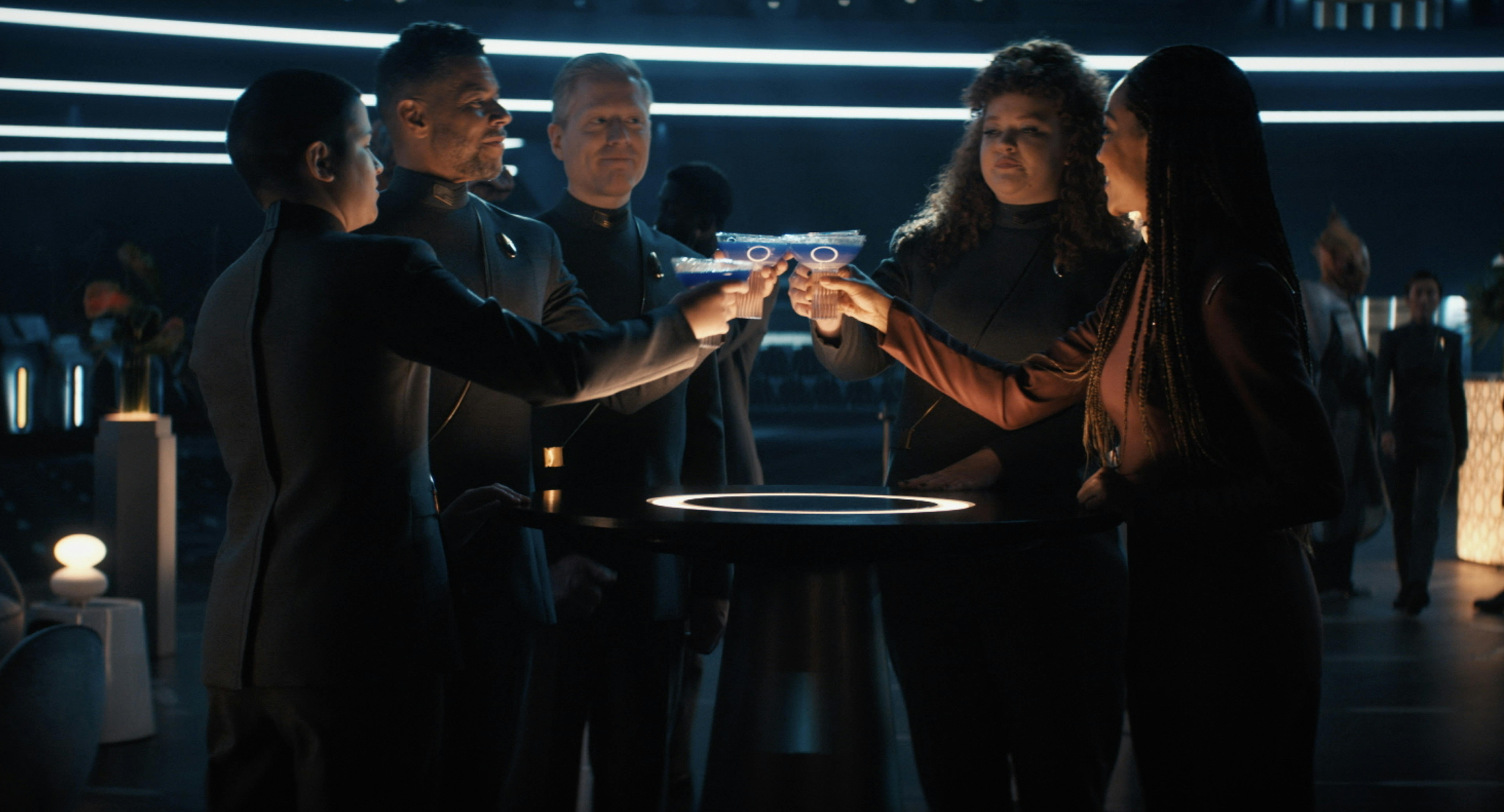 Crew of U.S.S. Discovery - Star Trek: Discovery Season 5