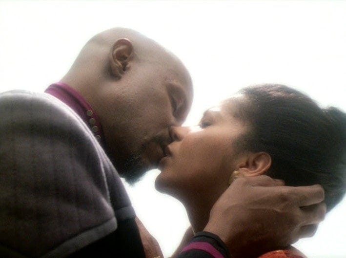 Ben Sisko pulls Kasidy Yates in for a final tender embrace in 'What You Leave Behind'
