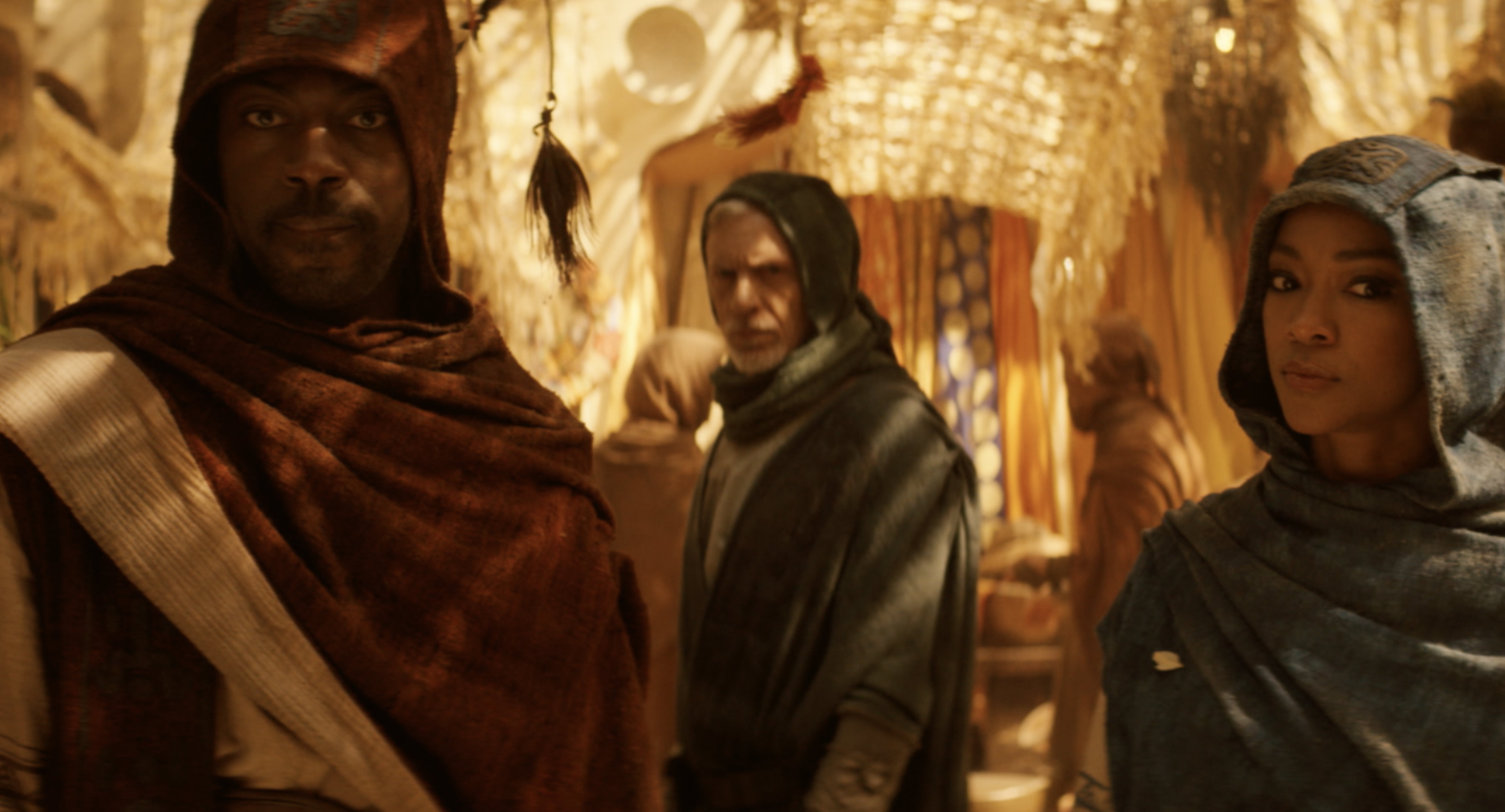 Michael Burnham and Booker in a undercover civilian attire in a special look at Star Trek: Discovery Season 5