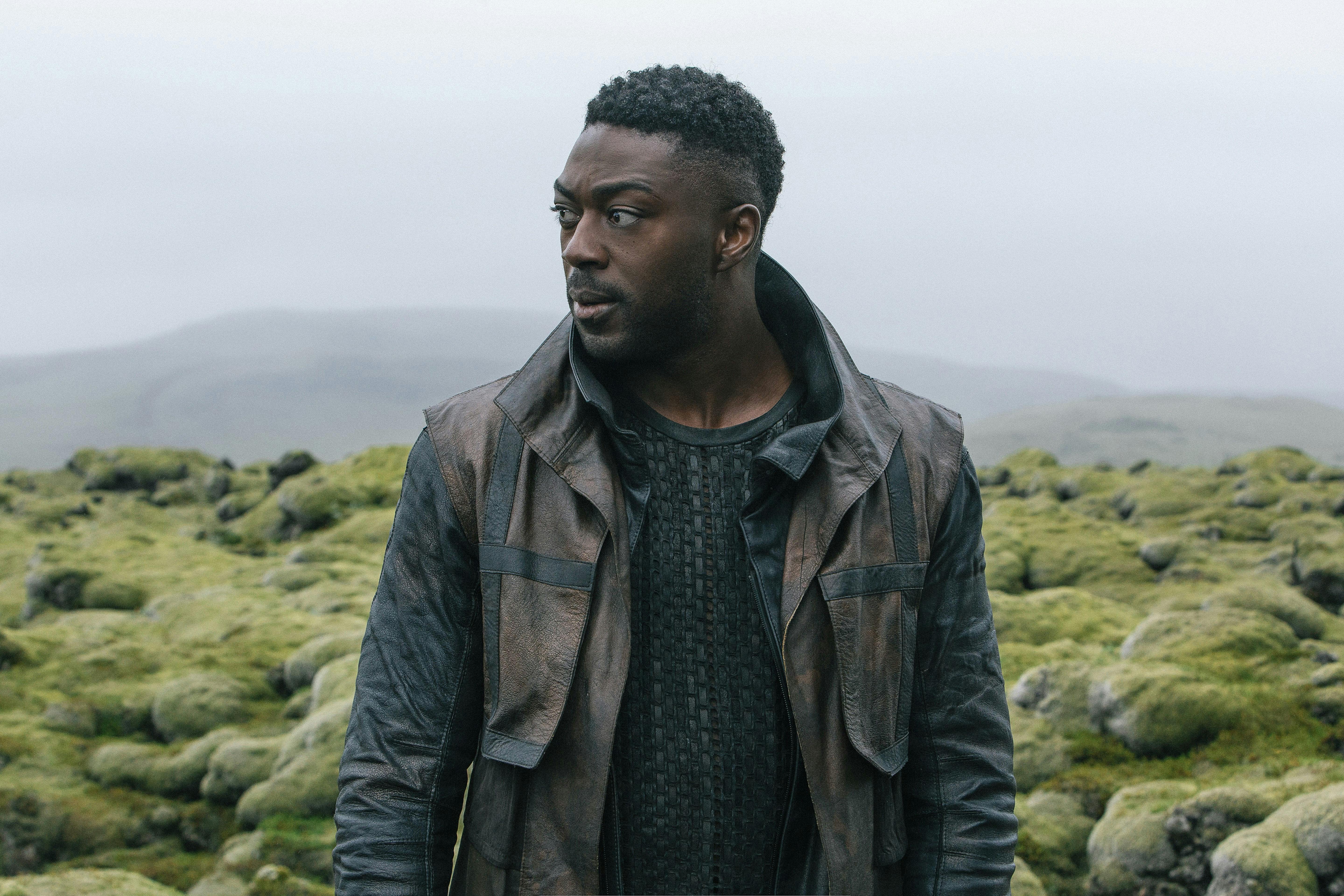 David Ajala stands as Book in Star Trek: Discovery 'The Hope That Is You, Part 1'