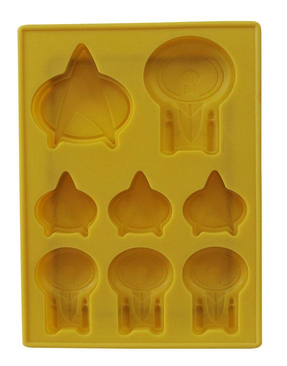 FIRST LOOK: New Products From Diamond Select Toys