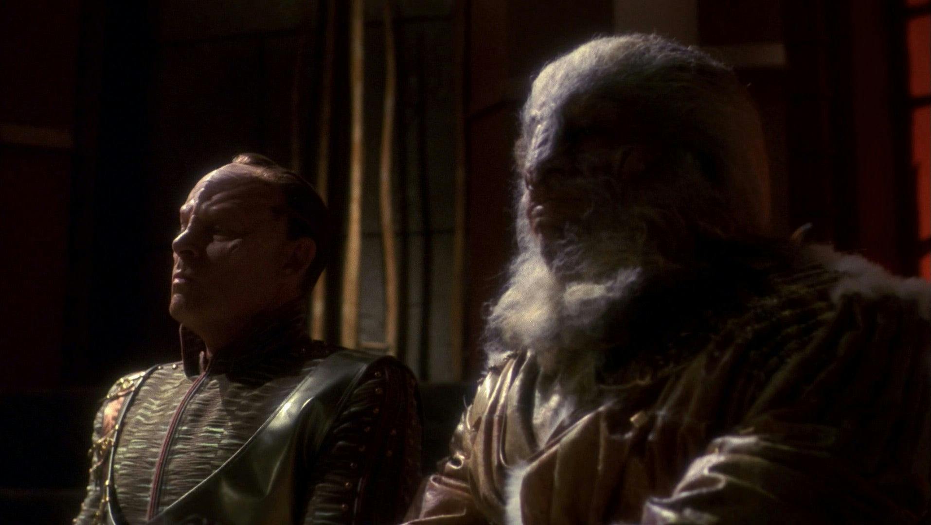 The Xindi Primates and Aboreals sit at the Xindi Council Chamber in Star Trek: Enterprise