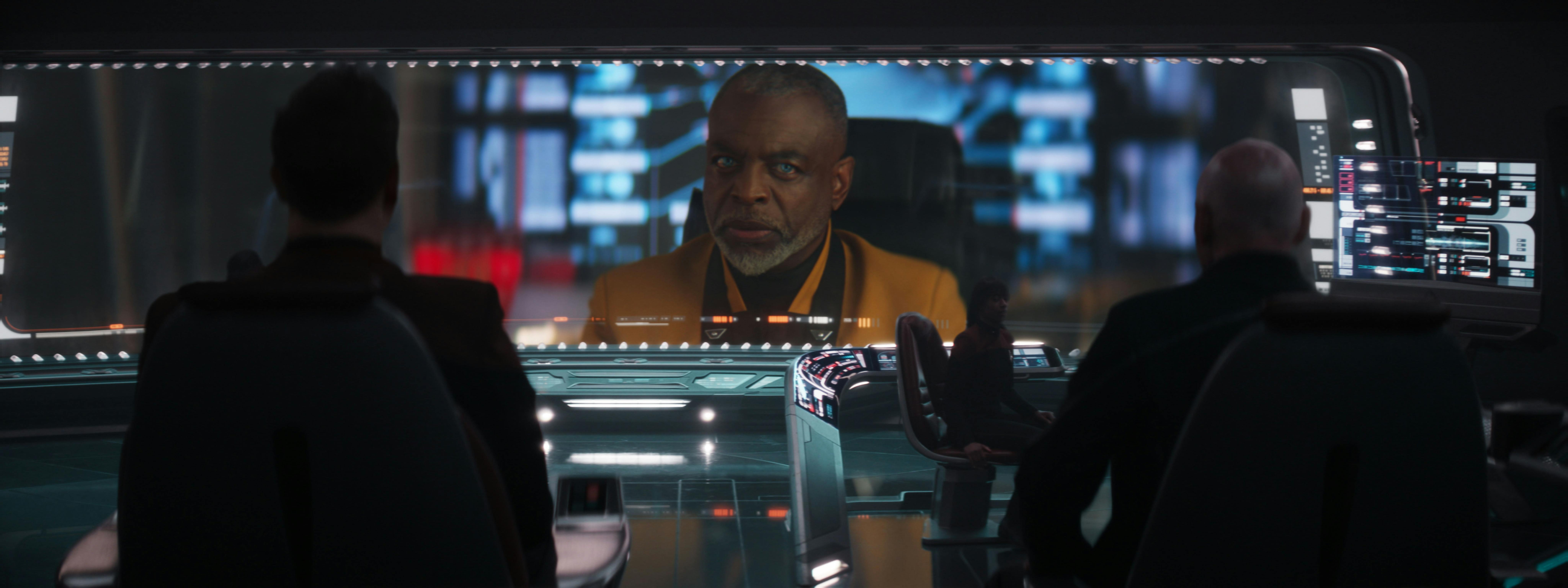 Shaw and Picard talk to Commodore Geordi La Forge on the Titan's viewscreen