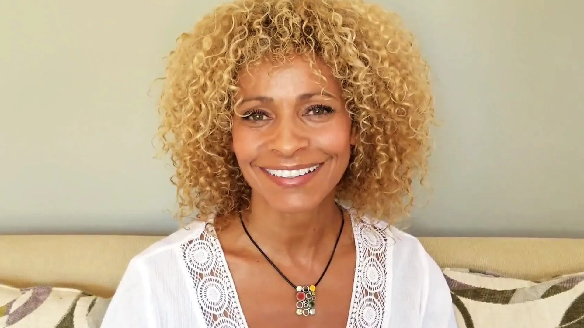 Michlle Rudd Star Trek: Picard's Michelle Hurd Shares Her Thoughts on the Star Trek ...
