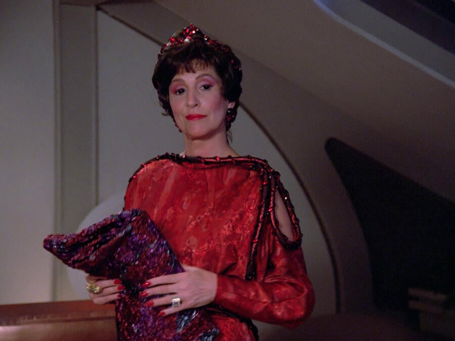 Lwaxana Troi smirks in 'Haven'