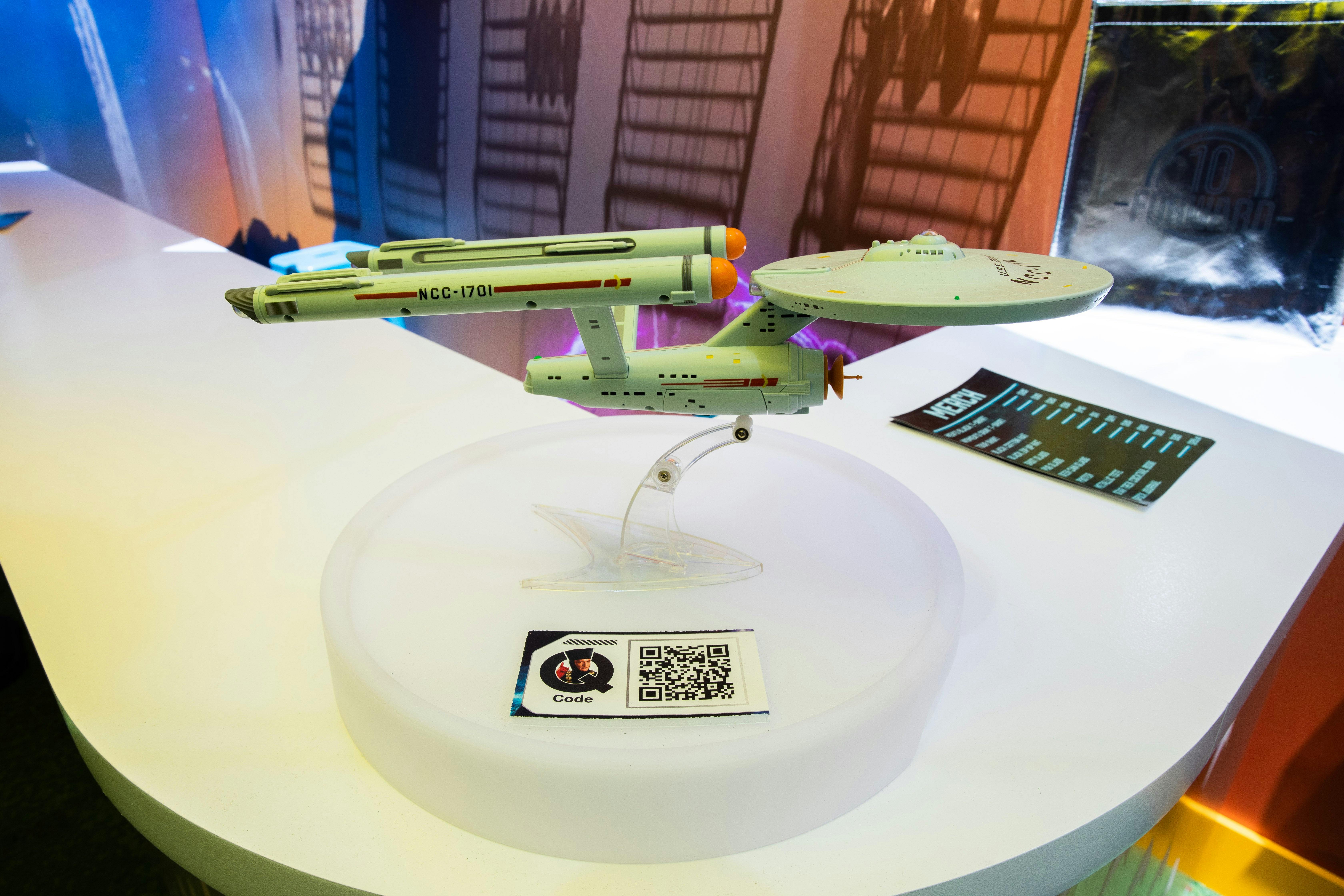 A model of the U.S.S. Enterprise from TOS.