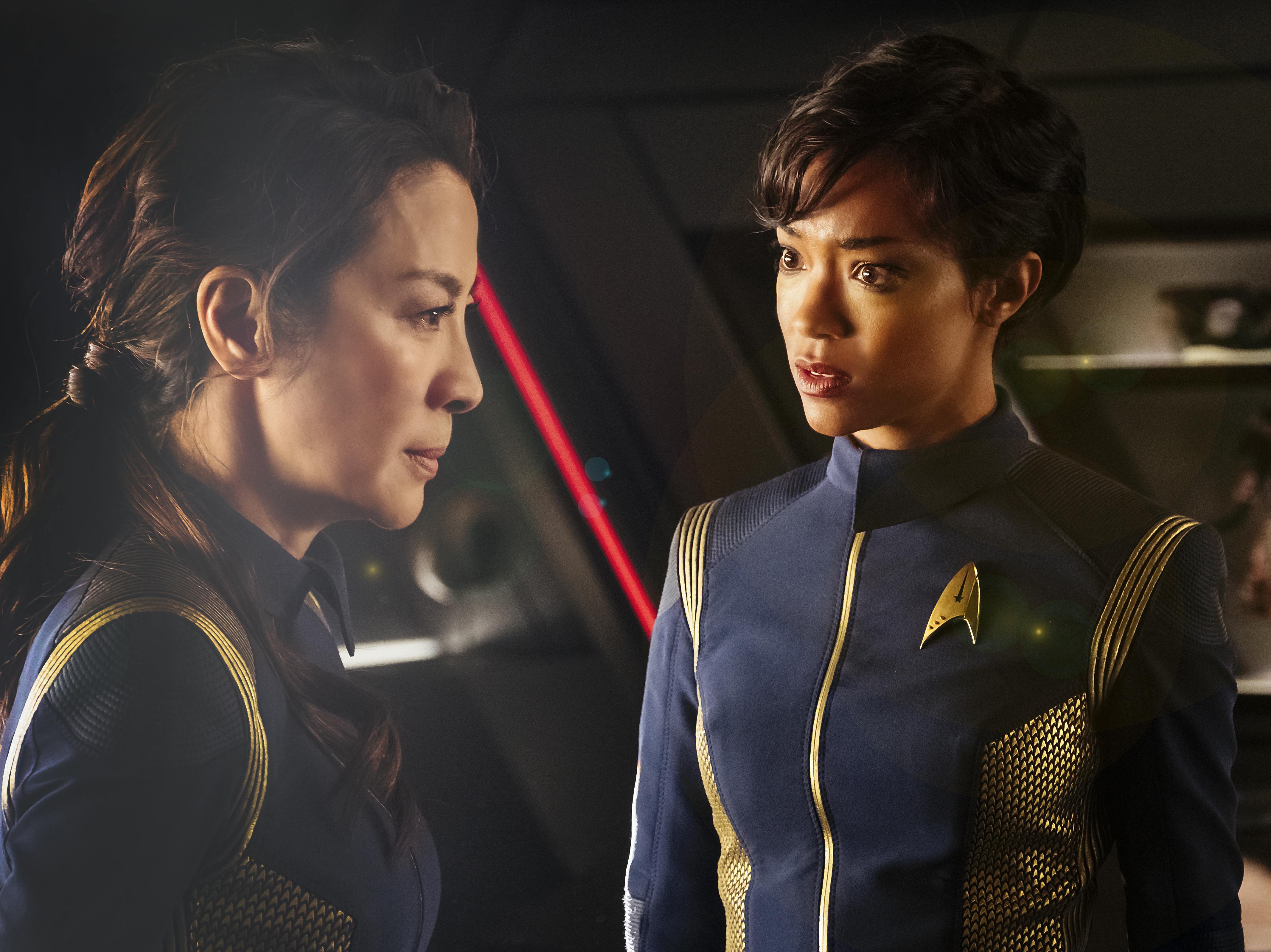 Captain Georgiou makes her stance clear to Michael Burnham in her Ready Room in 'The Vulcan Hello'