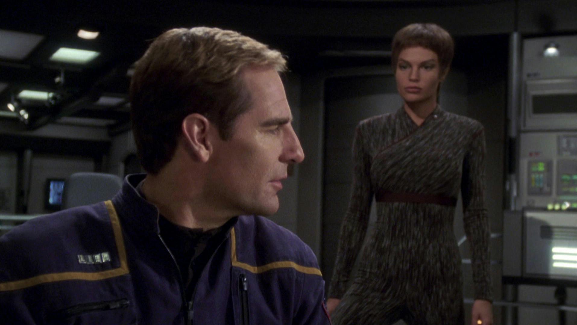 T'Pol approaches Archer with her advice in 'Breaking the Ice'