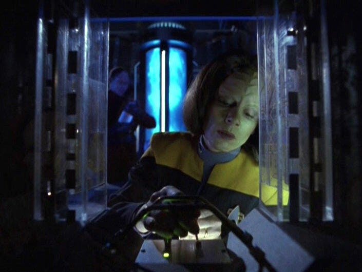 B'Elanna Torres builds a polaron modulator in 'The Void'