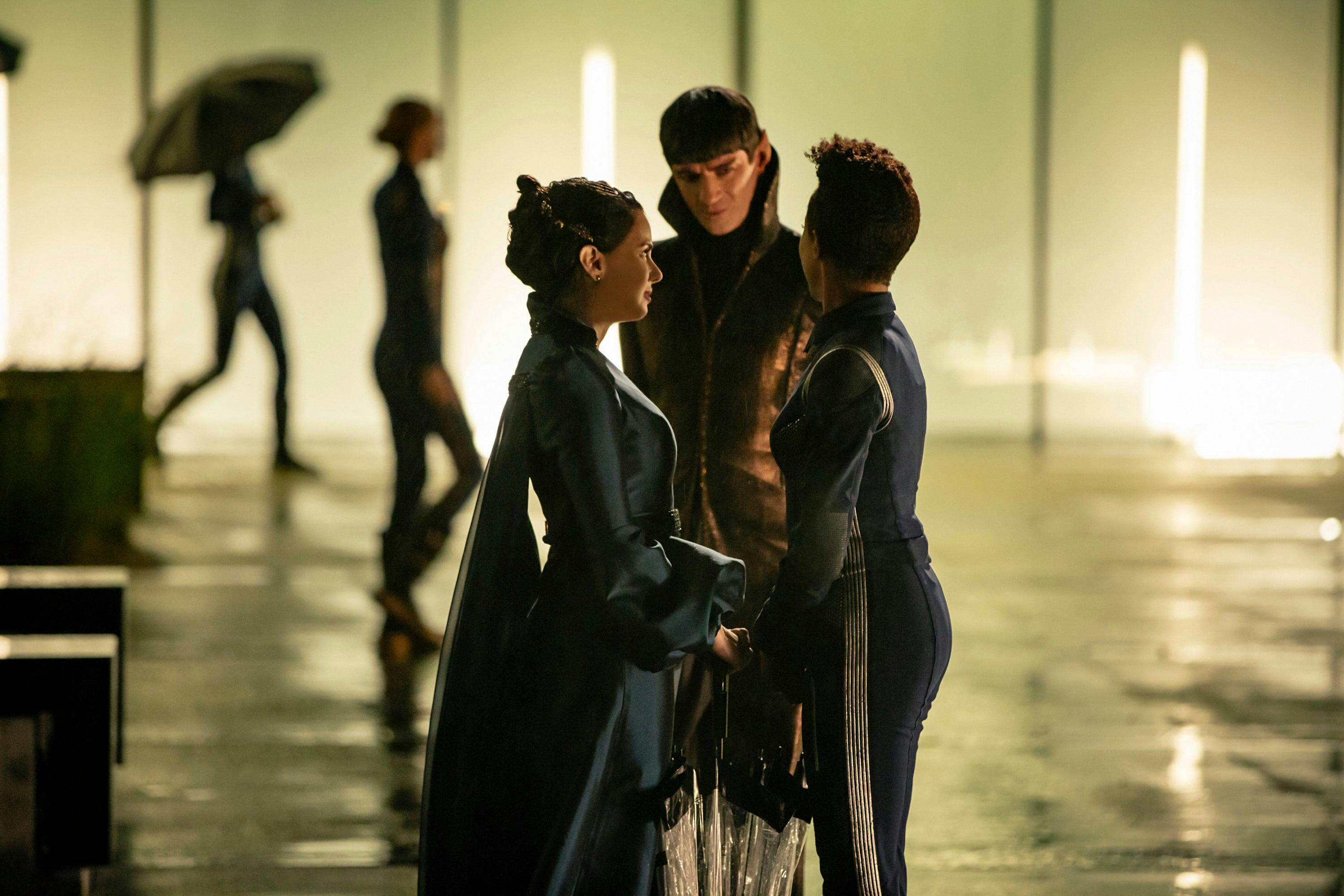 Michael Burnham stands before her parents Sarek and Amanda Grayson on Star Trek: Discovery