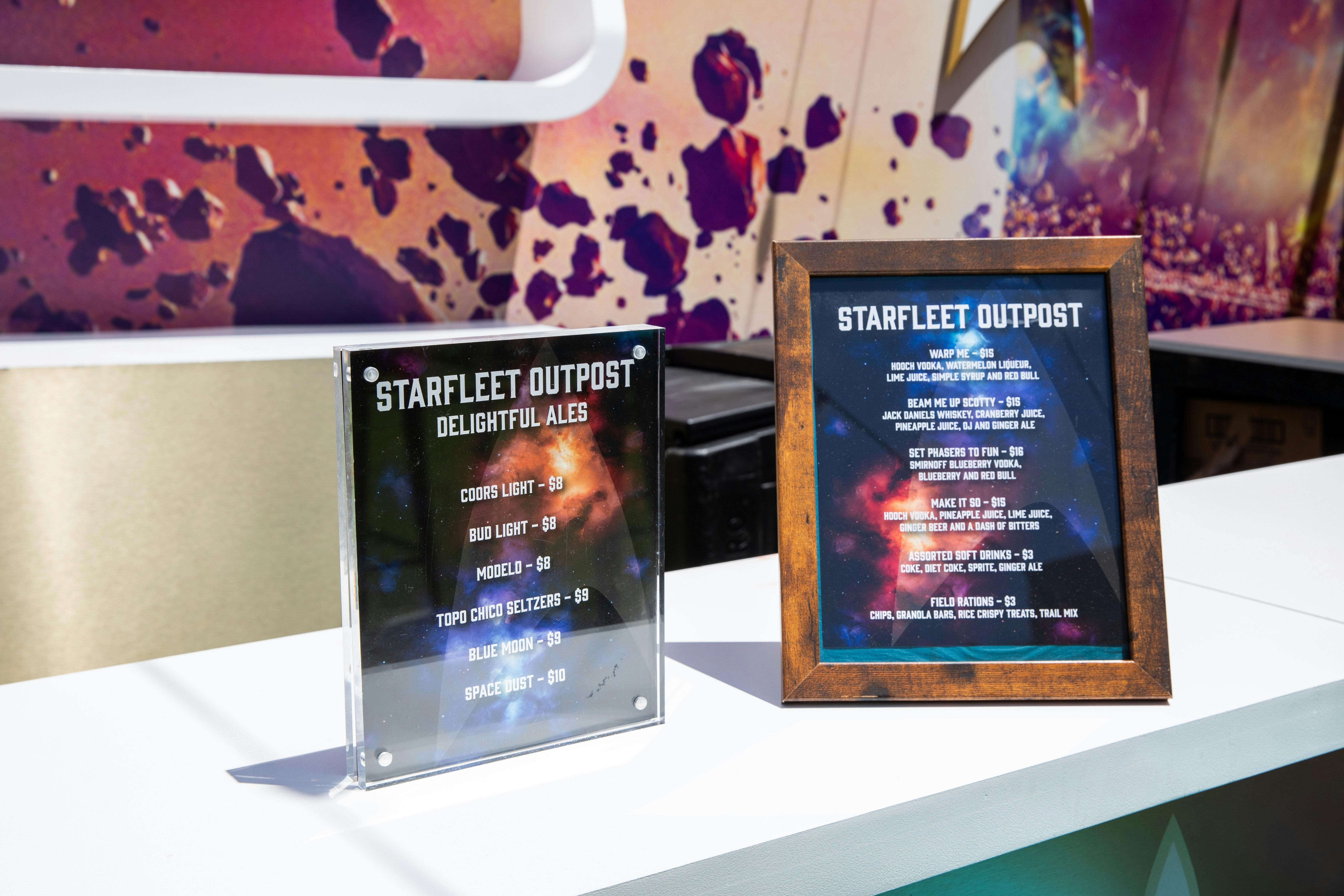 The menus at the Starfleet Outpost.