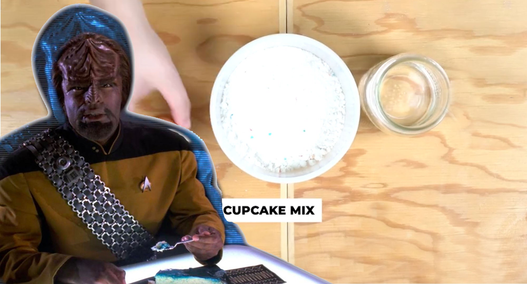 Cellular Peptide Cupcakes Tutorial