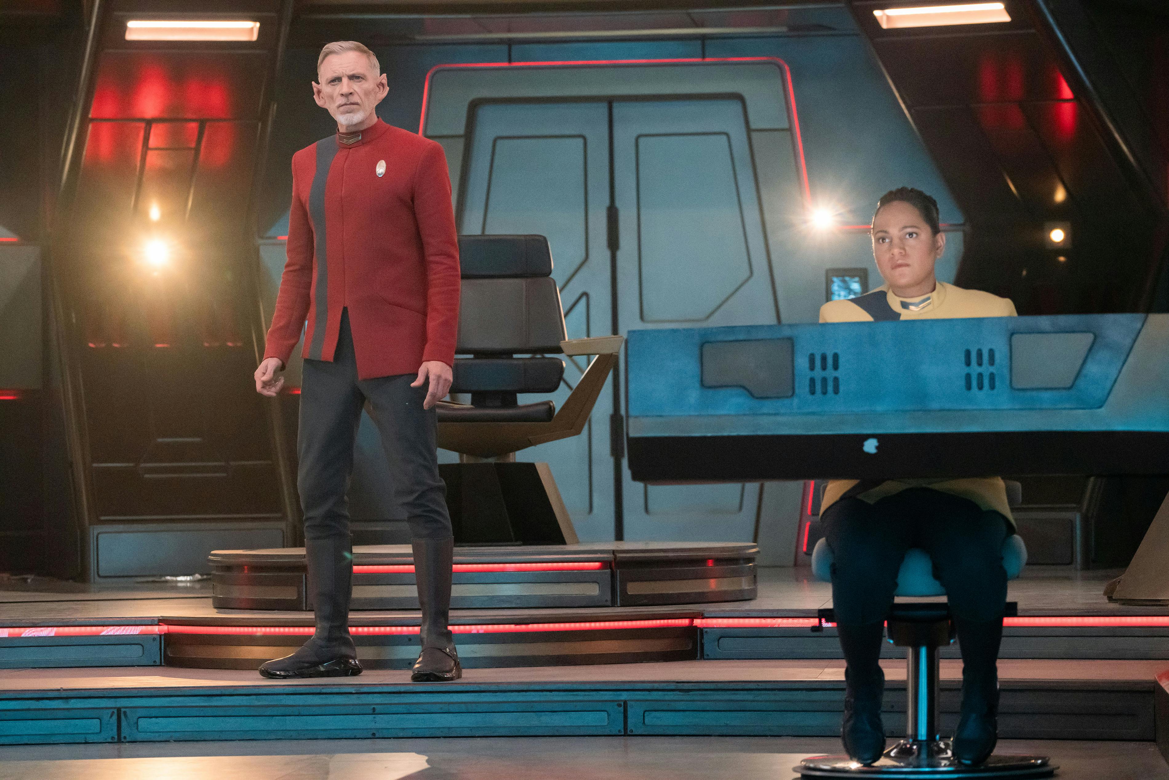 Rayner paces the bridge of the Discovery avoiding the command seat in 'Lagrange Point'