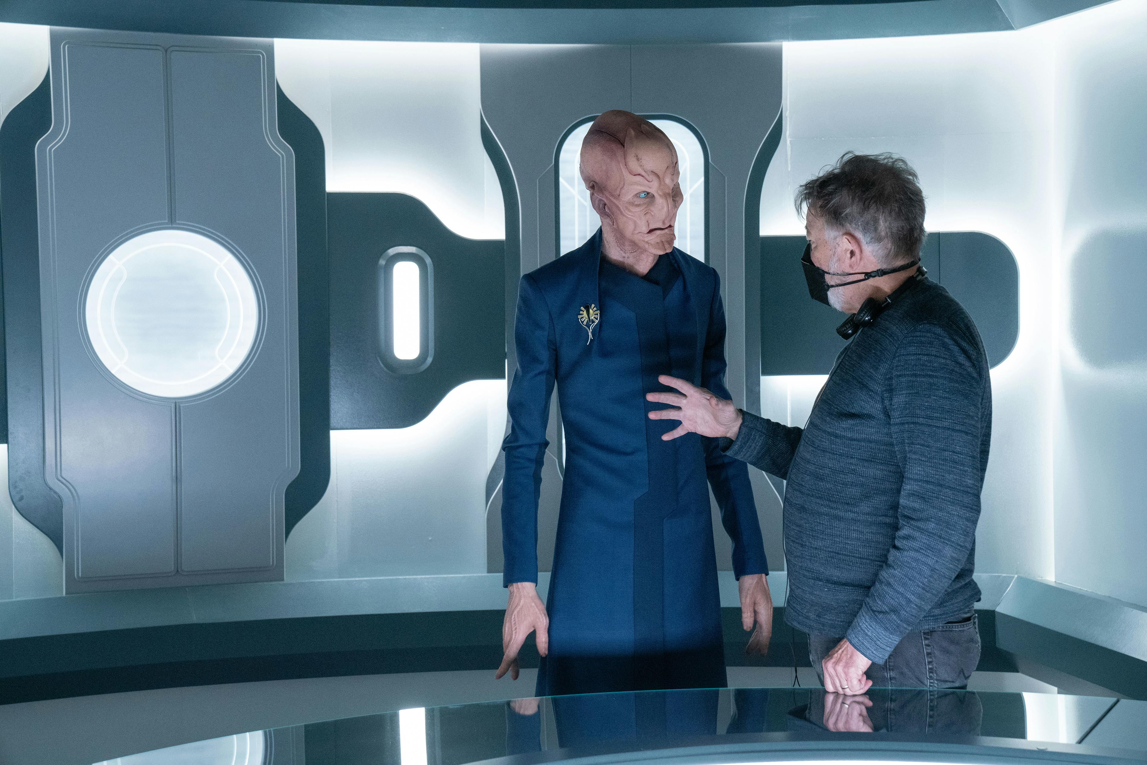 Behind-the-scenes of 'Lagrange Point' - Jonathan Frakes stands besides Doug Jones on the set of Federation Headquarters