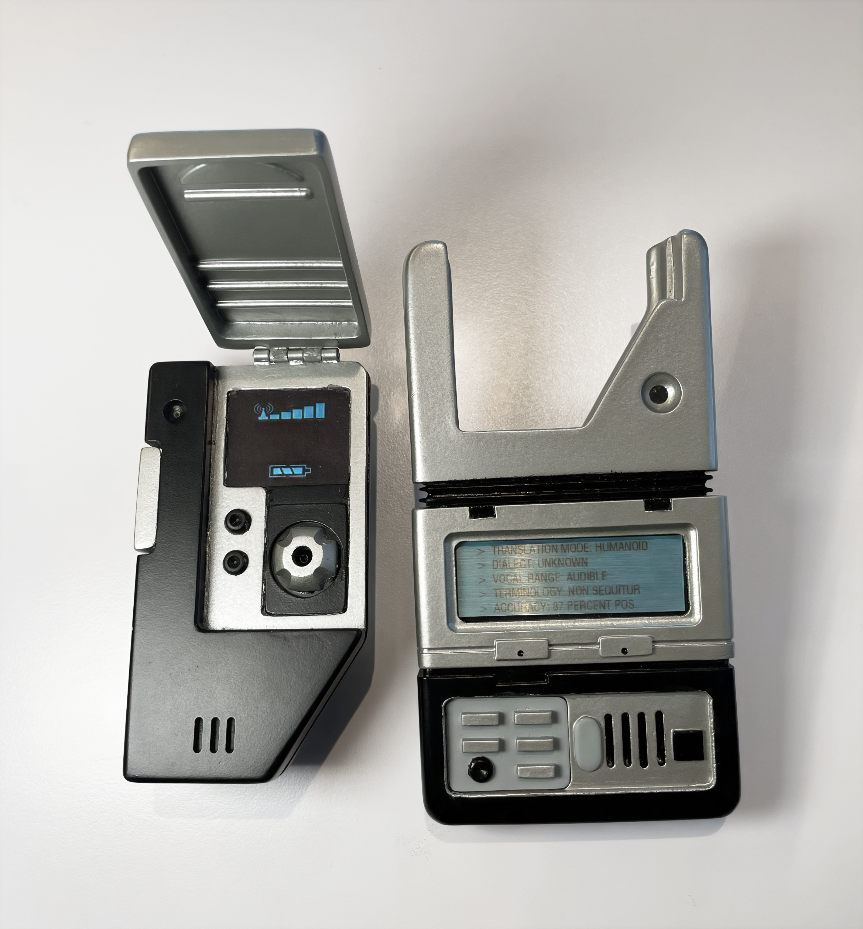 STAR TREK Communicator(スタートレック コミュニュケータ) レトロ感がイカす『スター・トレック』の“使える”コミュニケーターが