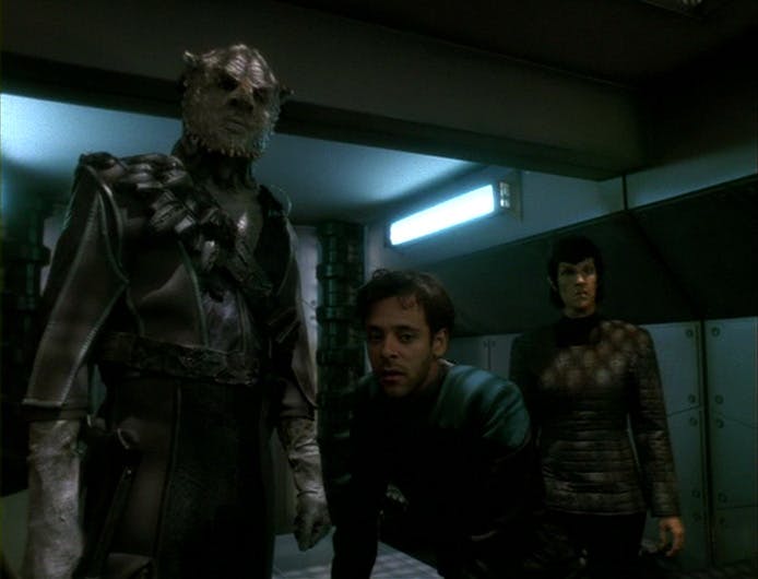 An exhausted Dr. Bashir at a Dominion internment camp in 'By Inferno's Light'