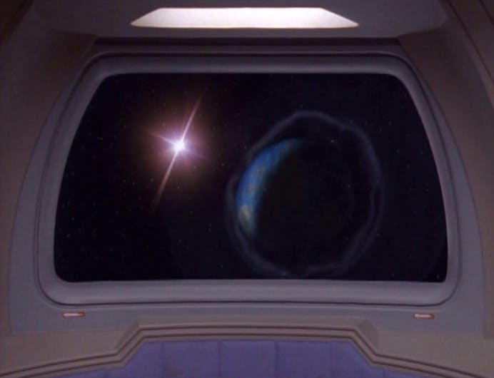 A planet seemingly appears out of nowhere on the viewscreen of the U.S.S. Defiant in 'Meridian'