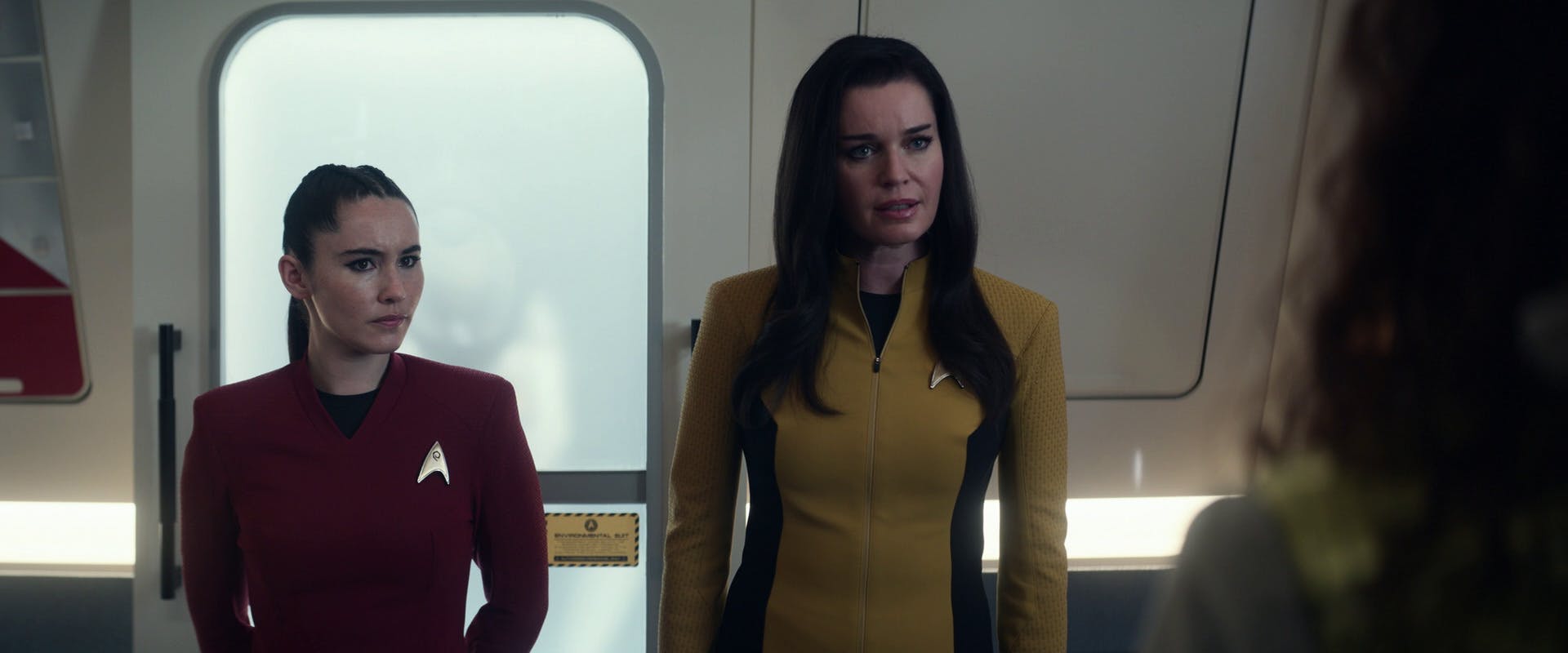 La'An Noonien-Singh and Una Chin-Riley stand side-by-side as they look ahead in 'Memento Mori'