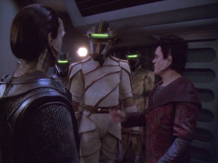 Aboard a Jem'Hadar vessel, Weyoun marks a historic moment as the Breen Confederacy forms an alliance with the Dominion in 'Strange Bedfellows'