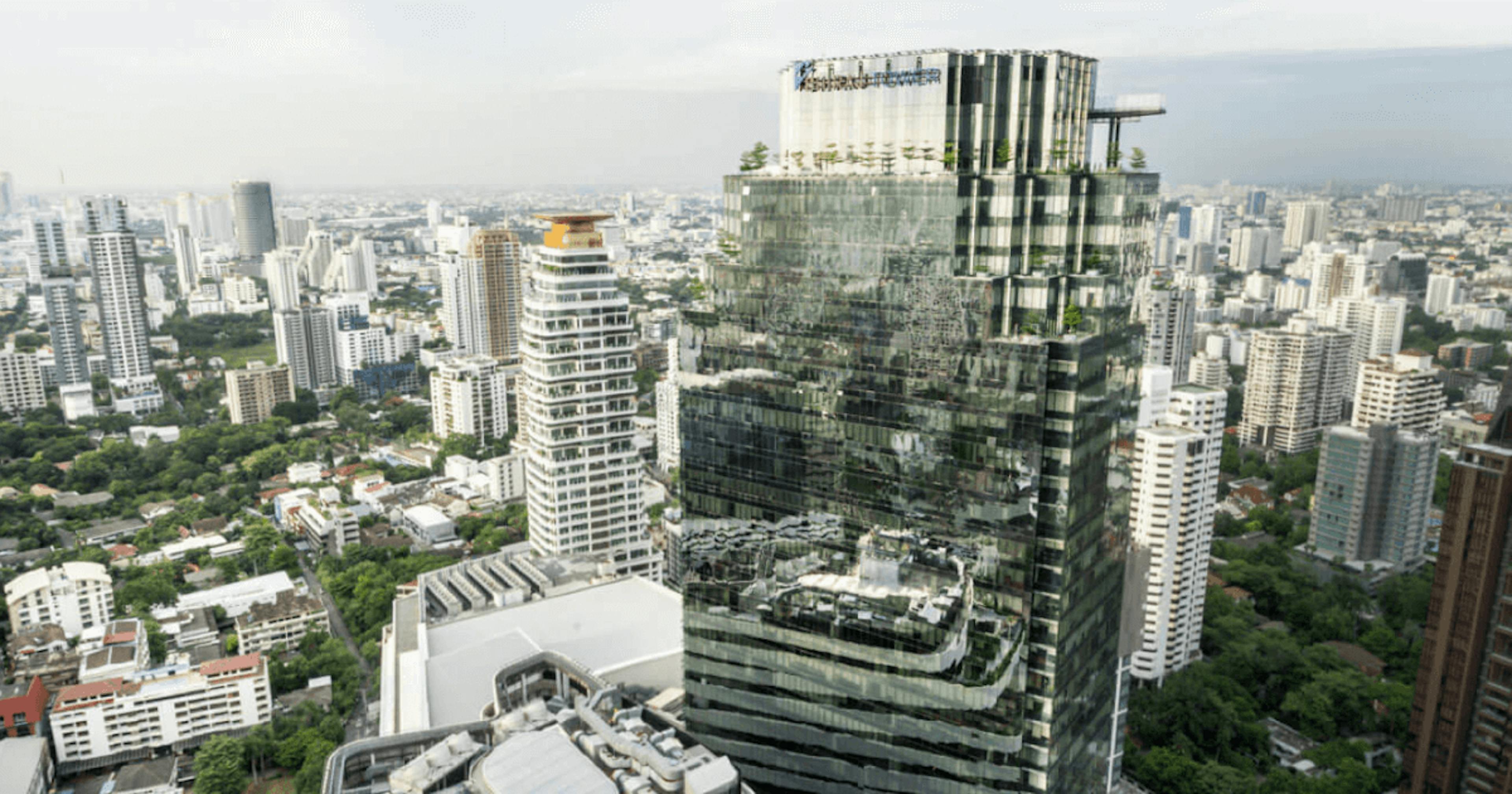 Photo of Bhiraj Tower, Emquartier. Credits to Group, Bhiraj Buri.