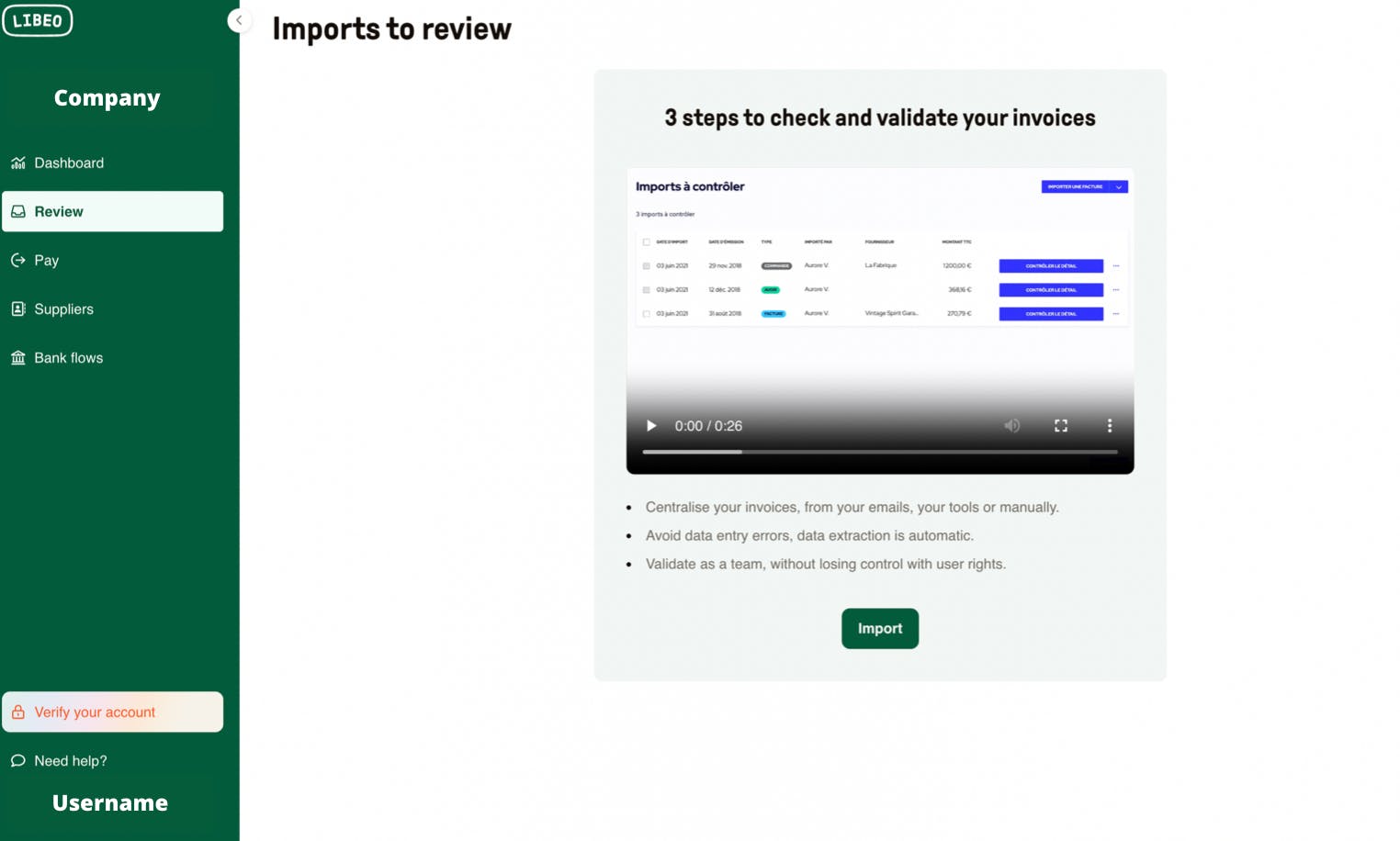 reviewing invoices on Libeo