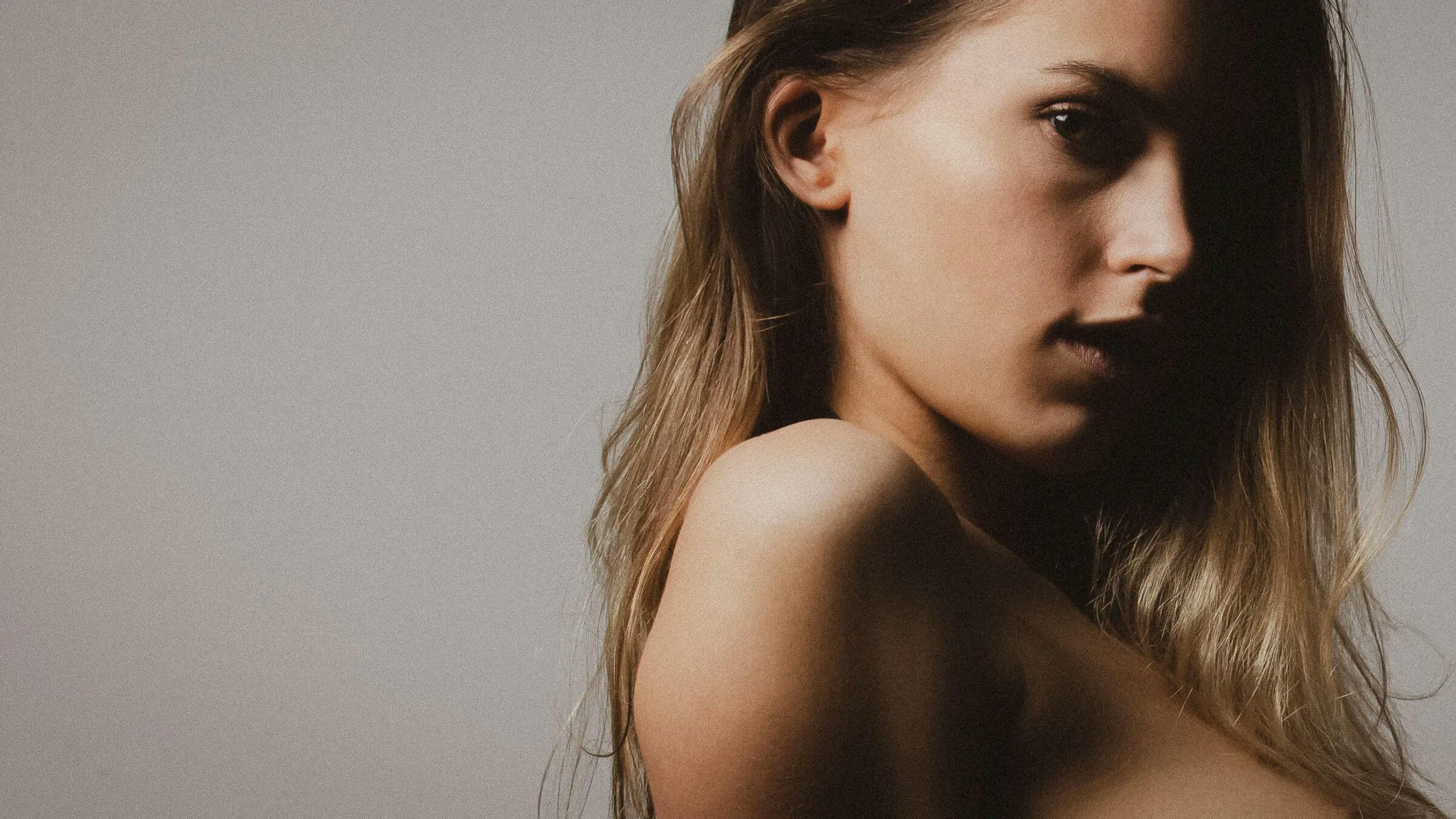 Stavrakis Aesthetics – Gesichtsbehandlungen in Berlin - Hintergrundbild