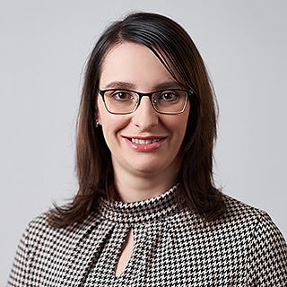Mitarbeiter-Portrait-Anja Knull