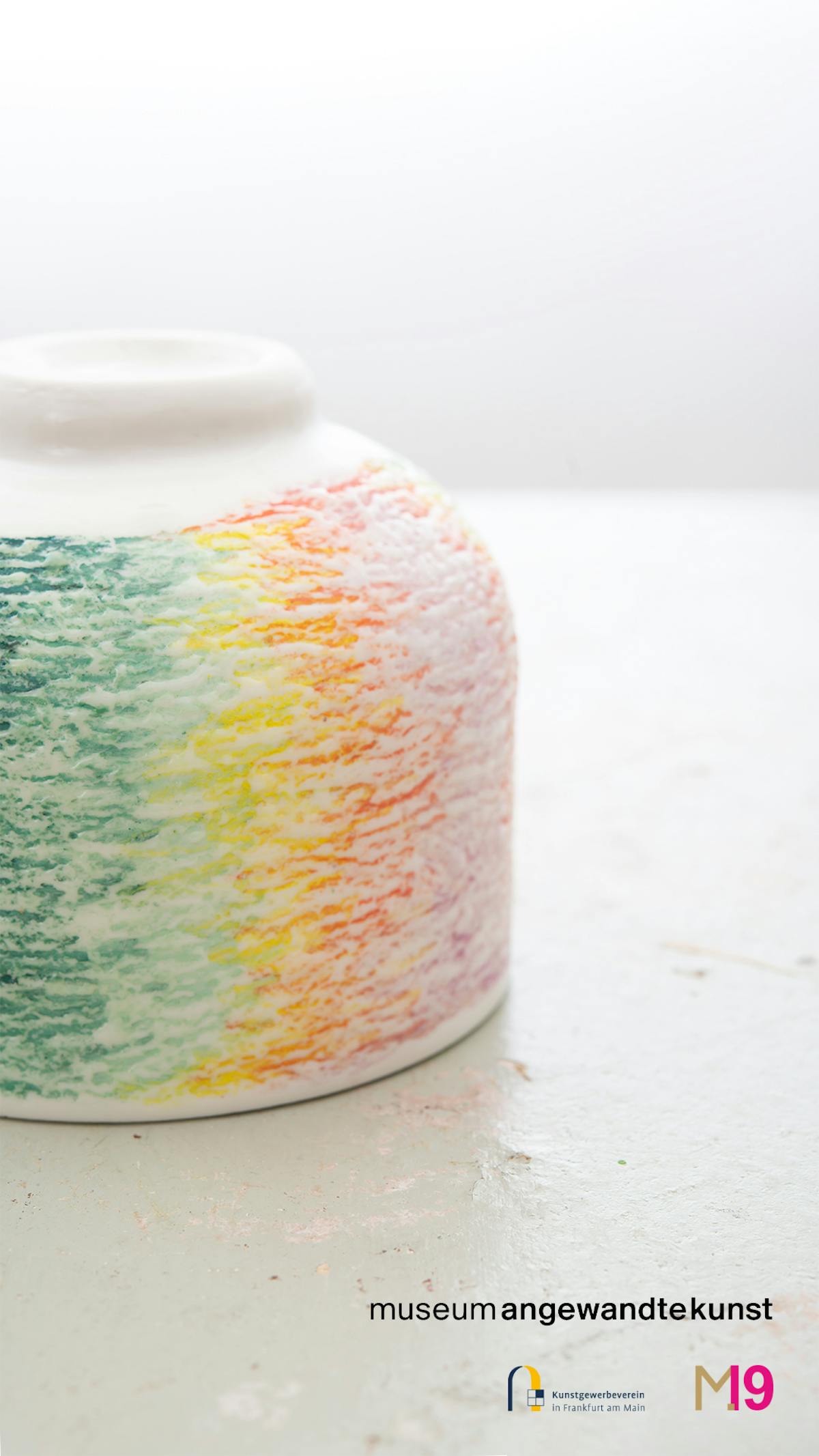 Rainbow bowl glaze detail