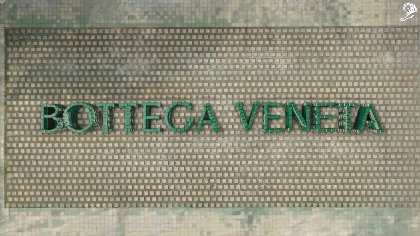 Stephan Schwarz | Creative Director & Copywriter | Bottega Veneta - Everlasting Logo