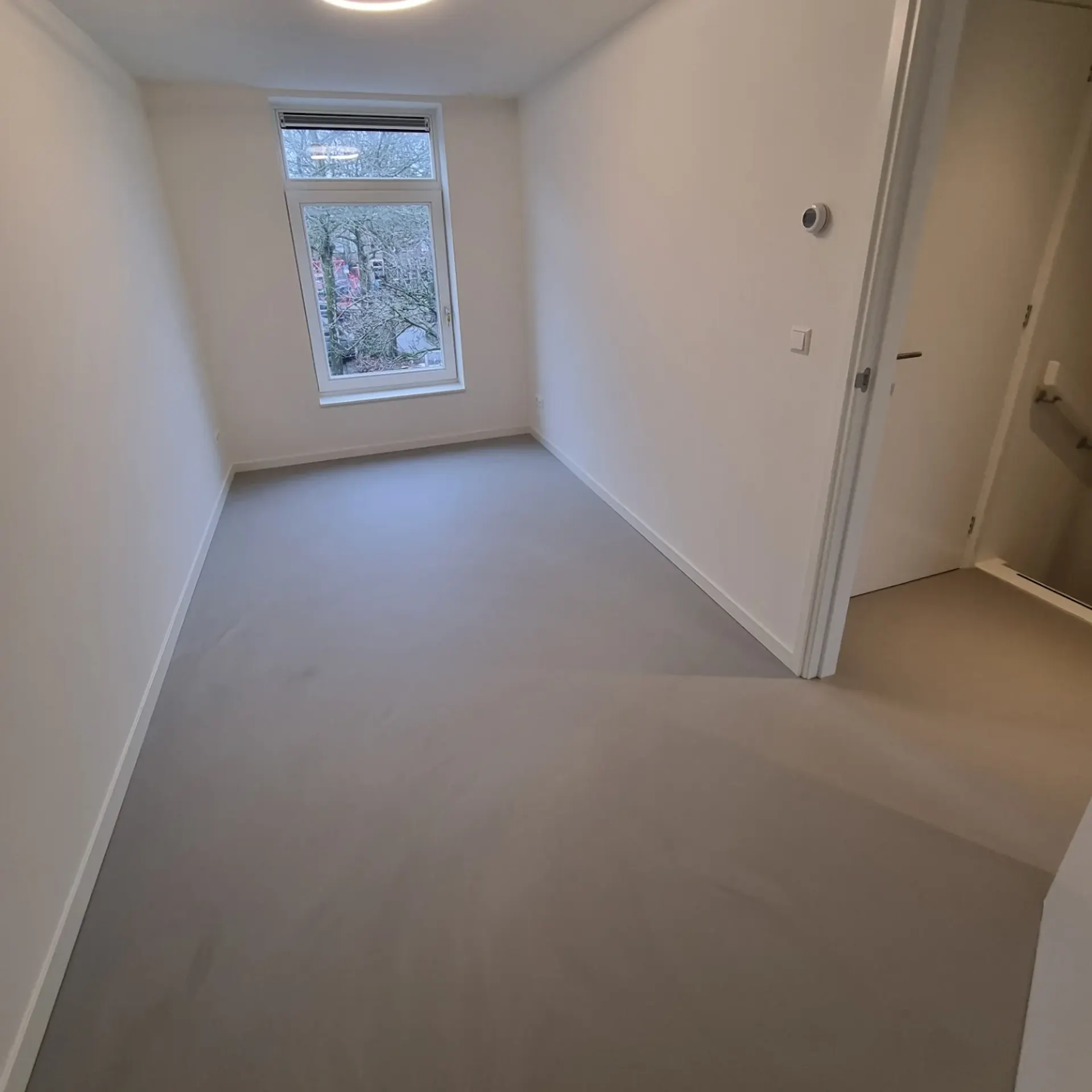 Gietvloer Haarlem detail eerste etage moderne vloer