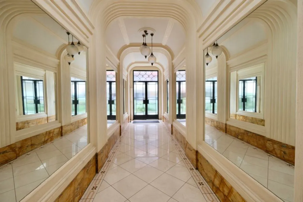 Entrée "Villa Royale"