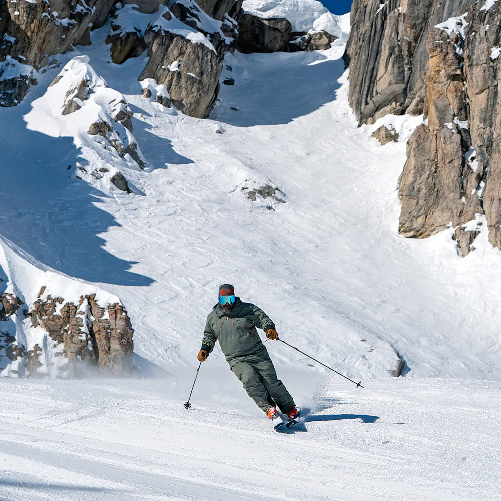 Stio Outdoor Apparel for Men, Women & Kids