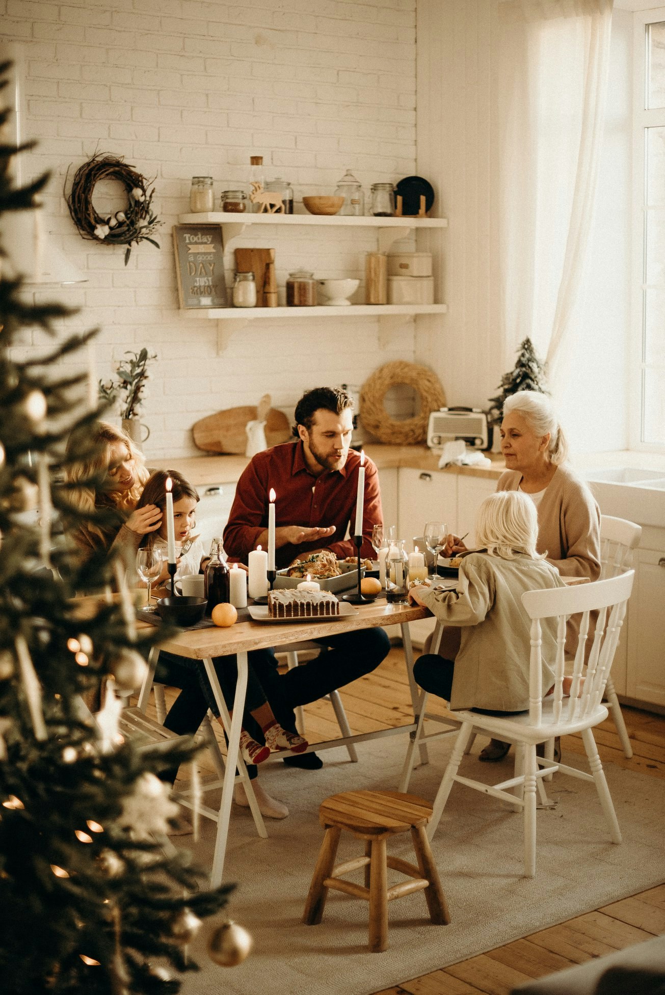 Navigating the holidays when a family member has dementia