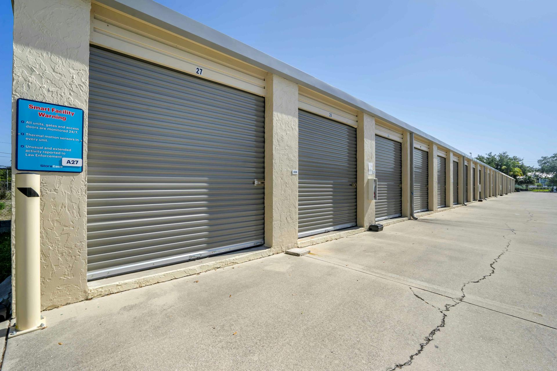 Storage Units in Englewood, FL StoreEase Self Storage