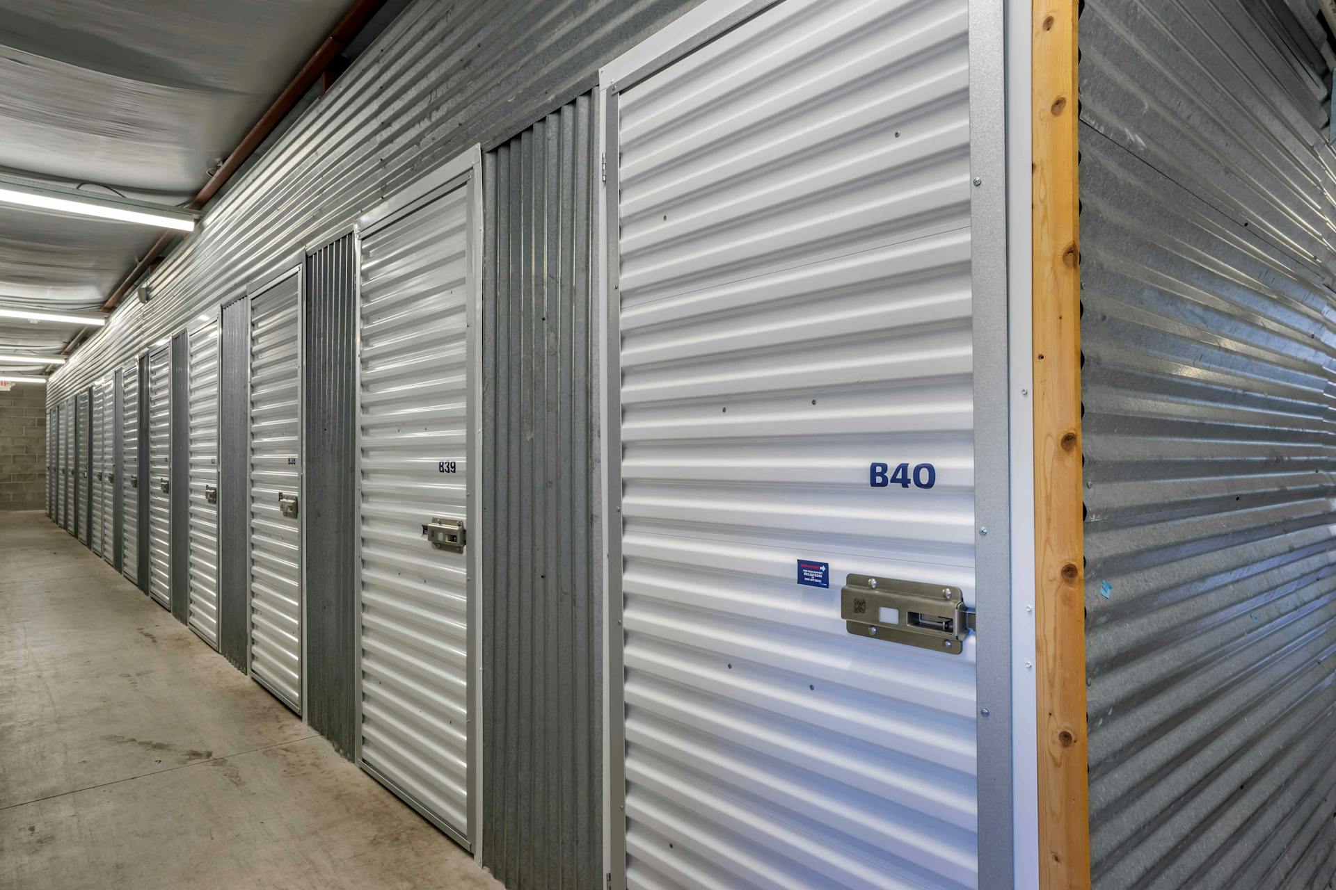 Storage Units in Englewood, FL StoreEase Self Storage