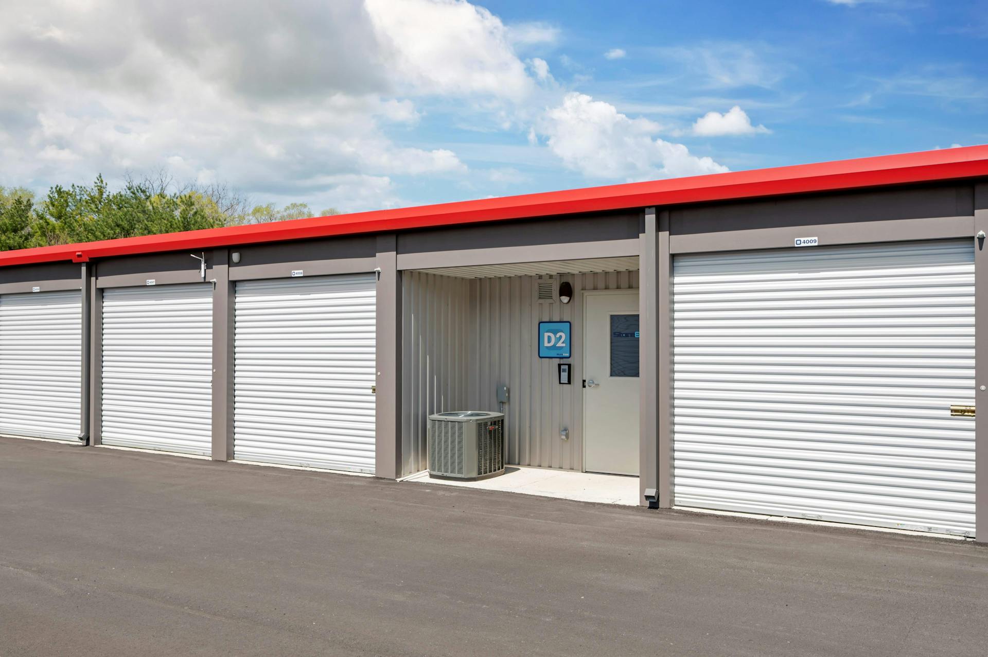 self storage facility in Indianapolis, IN