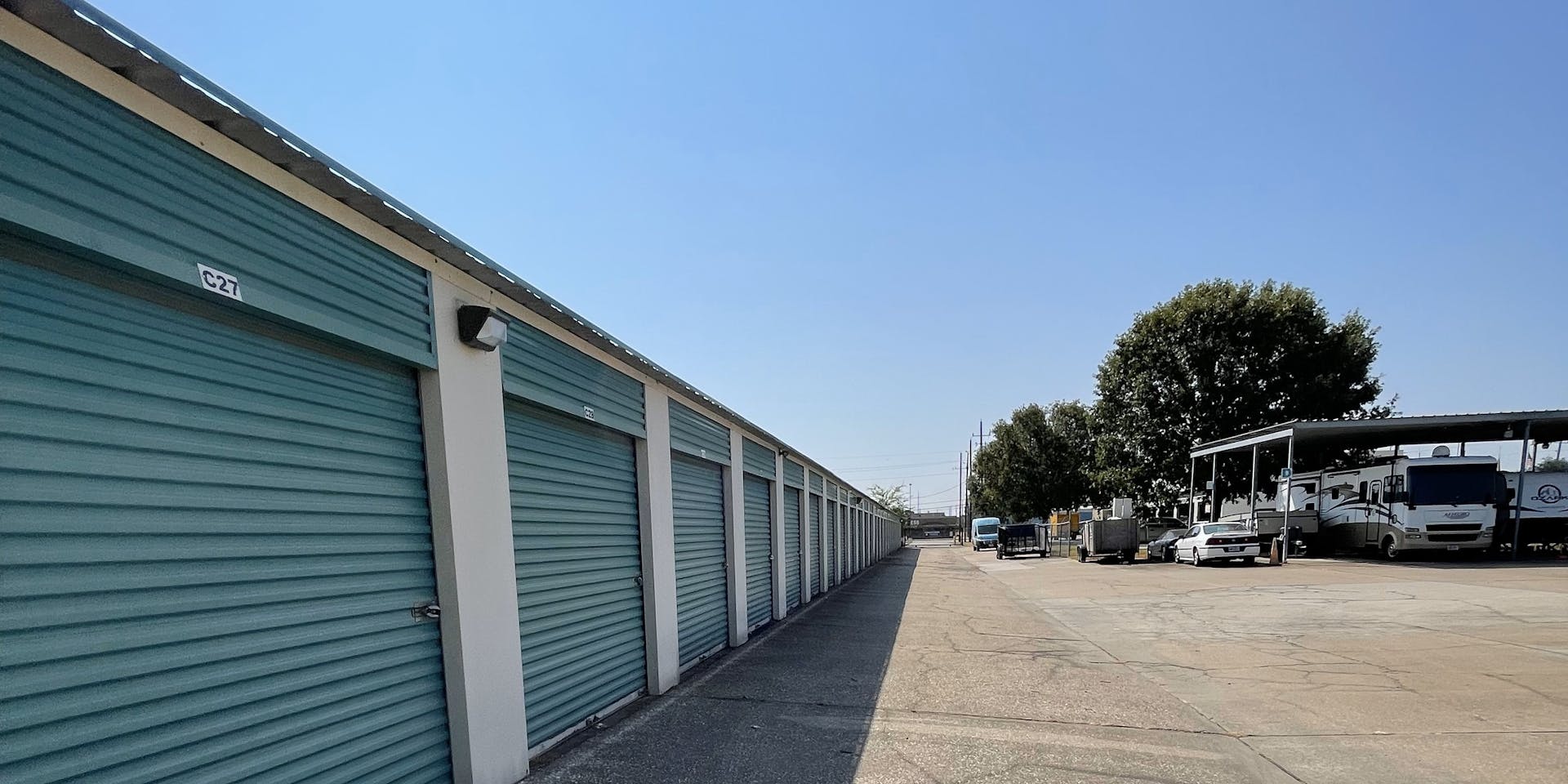 Storage Units in Spring, TX | StoreEase Self Storage