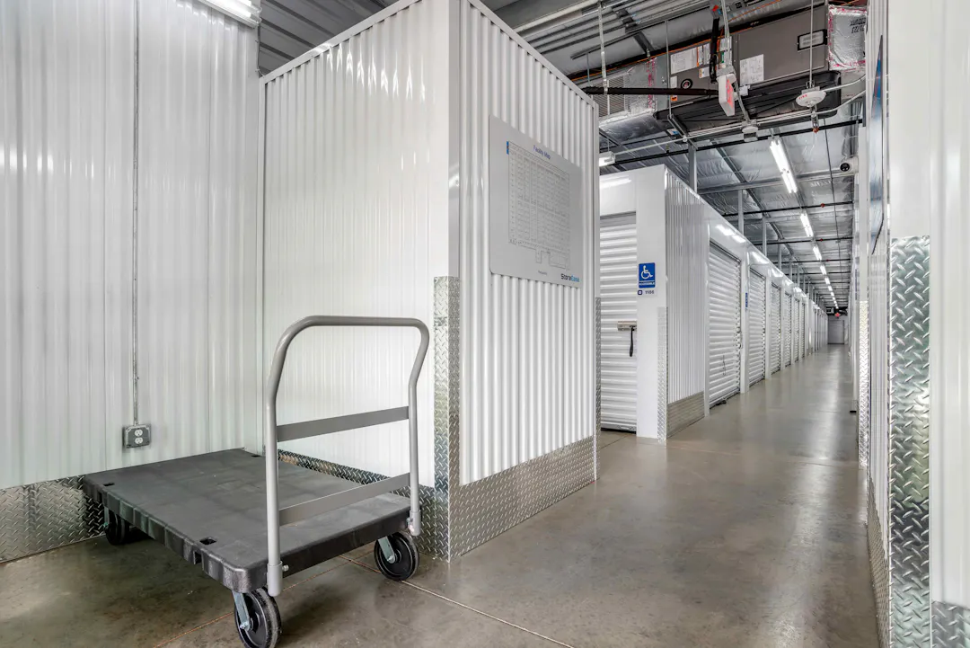 Storeease Storage Units in Pensacola, FL | StoreEase