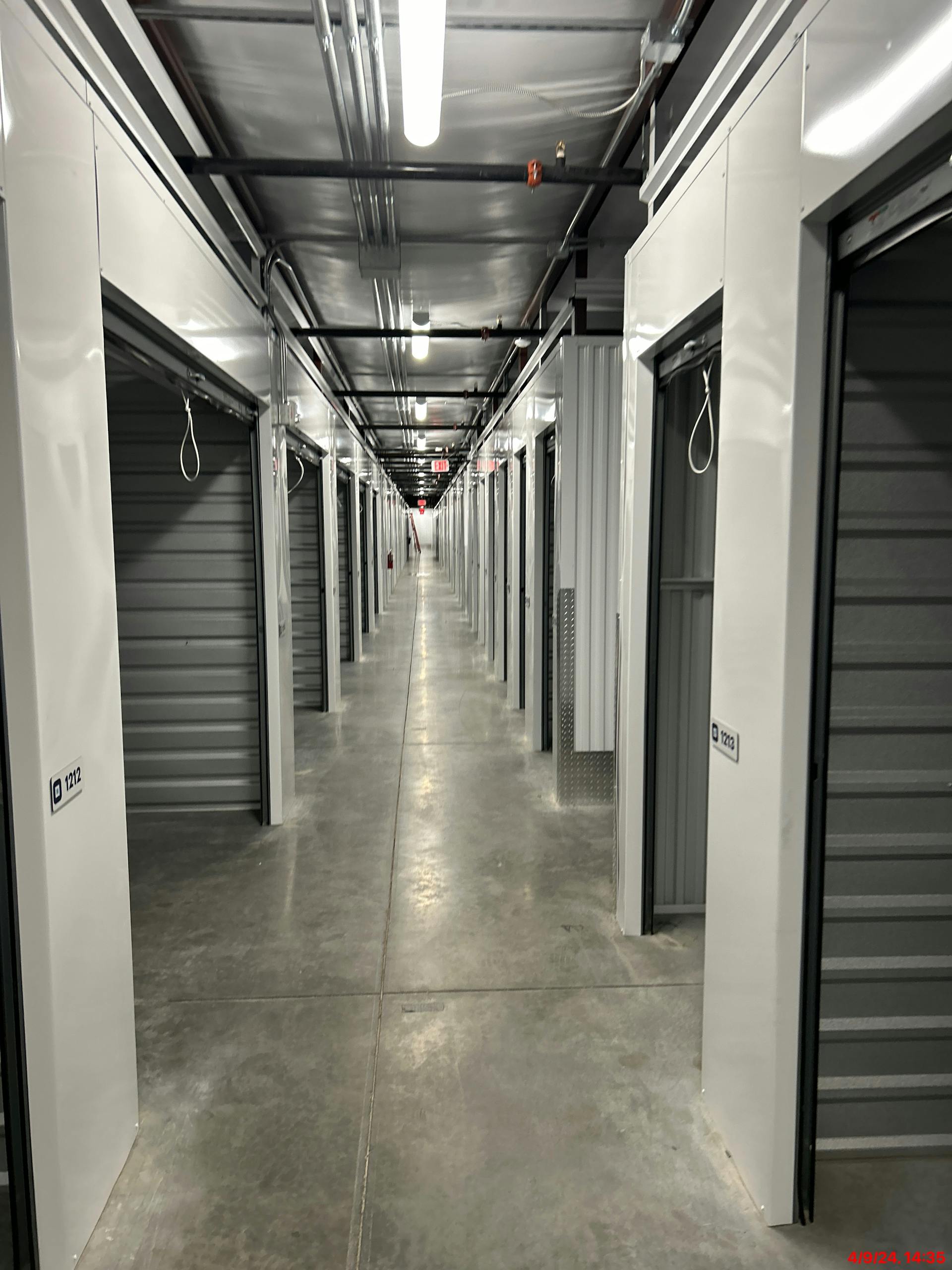 StoreEase - Jacksonville, storage hallway