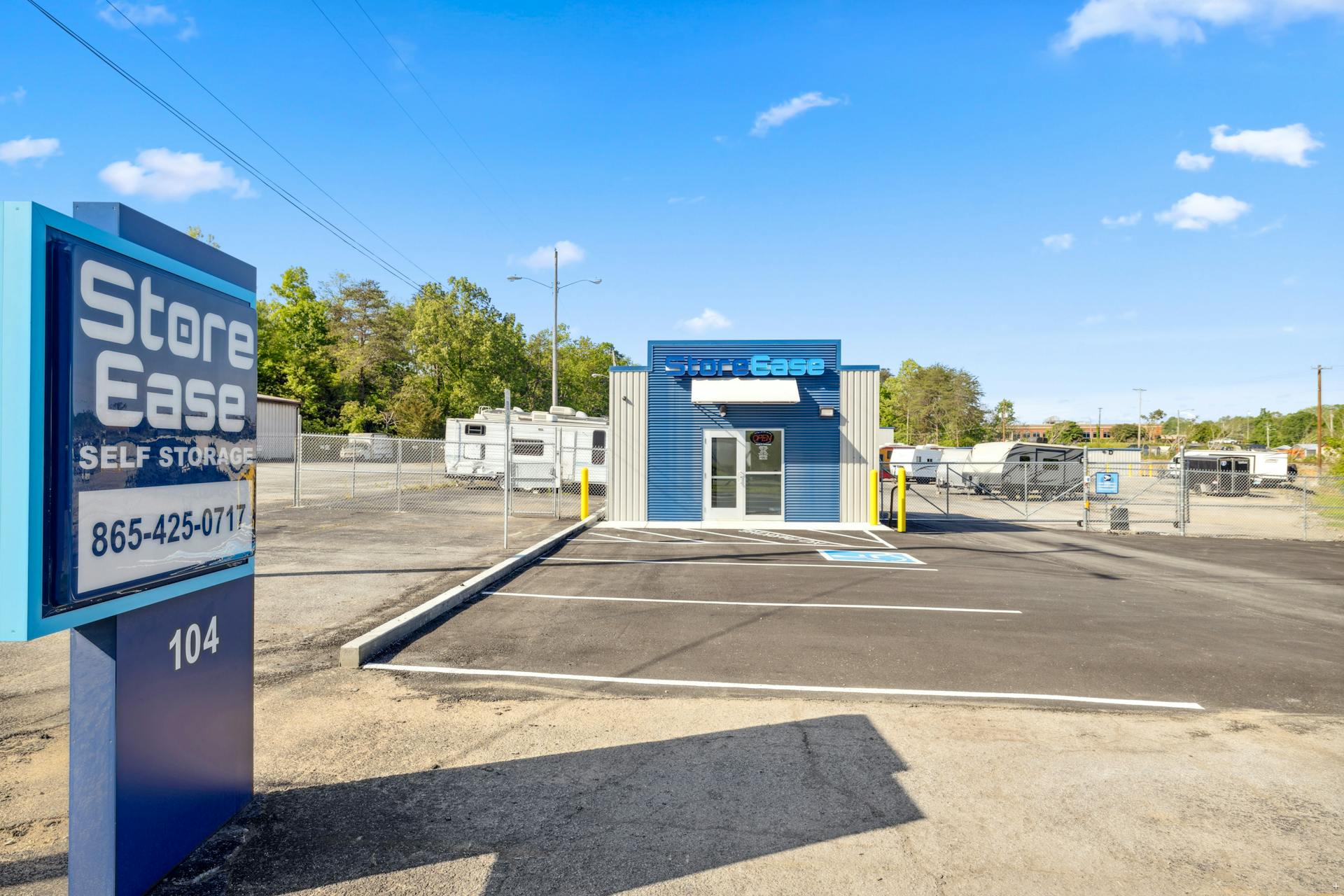 StoreEase Oak Ridge TN Self Storage