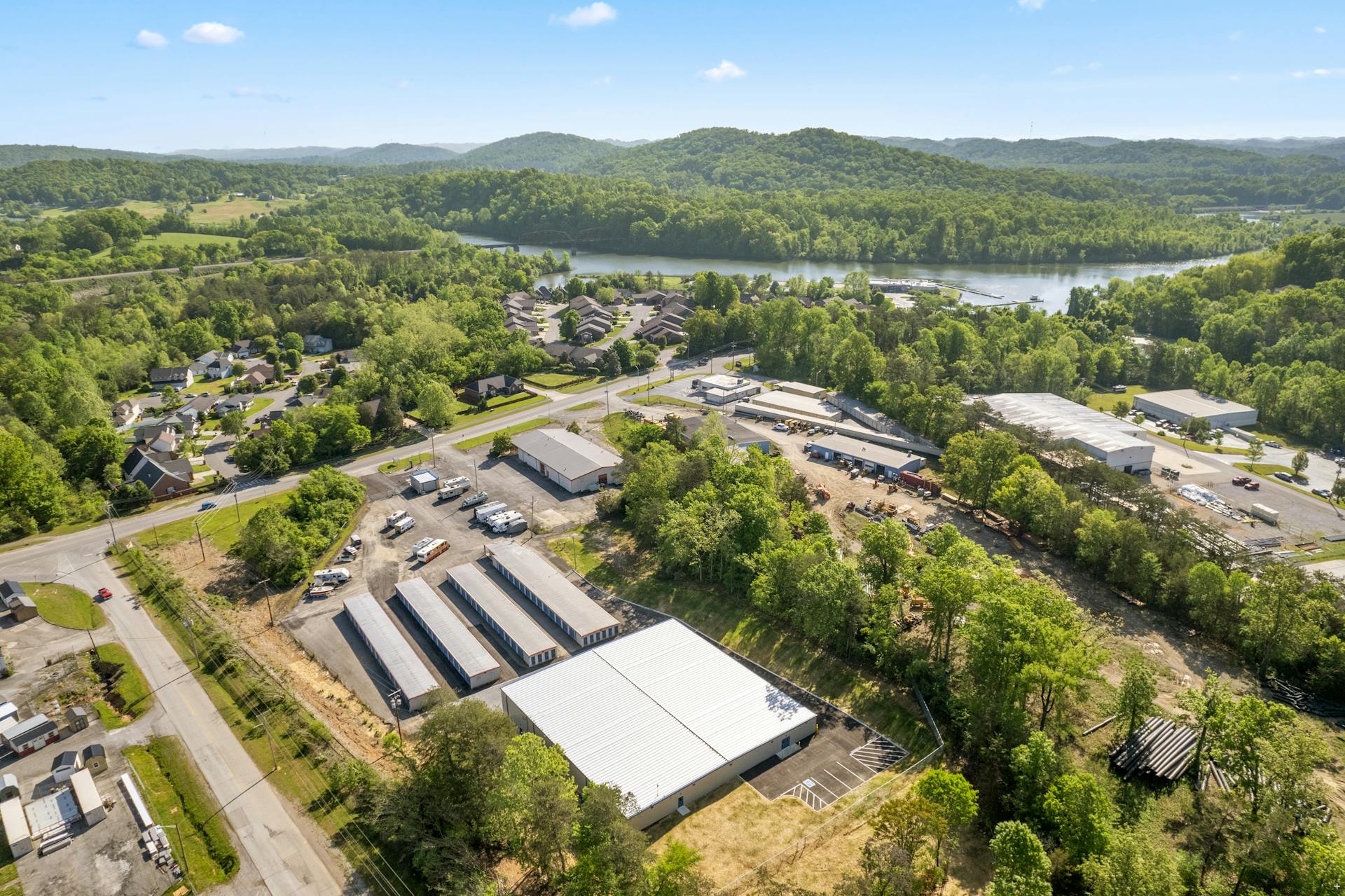 StoreEase Oak Ridge TN Self Storage