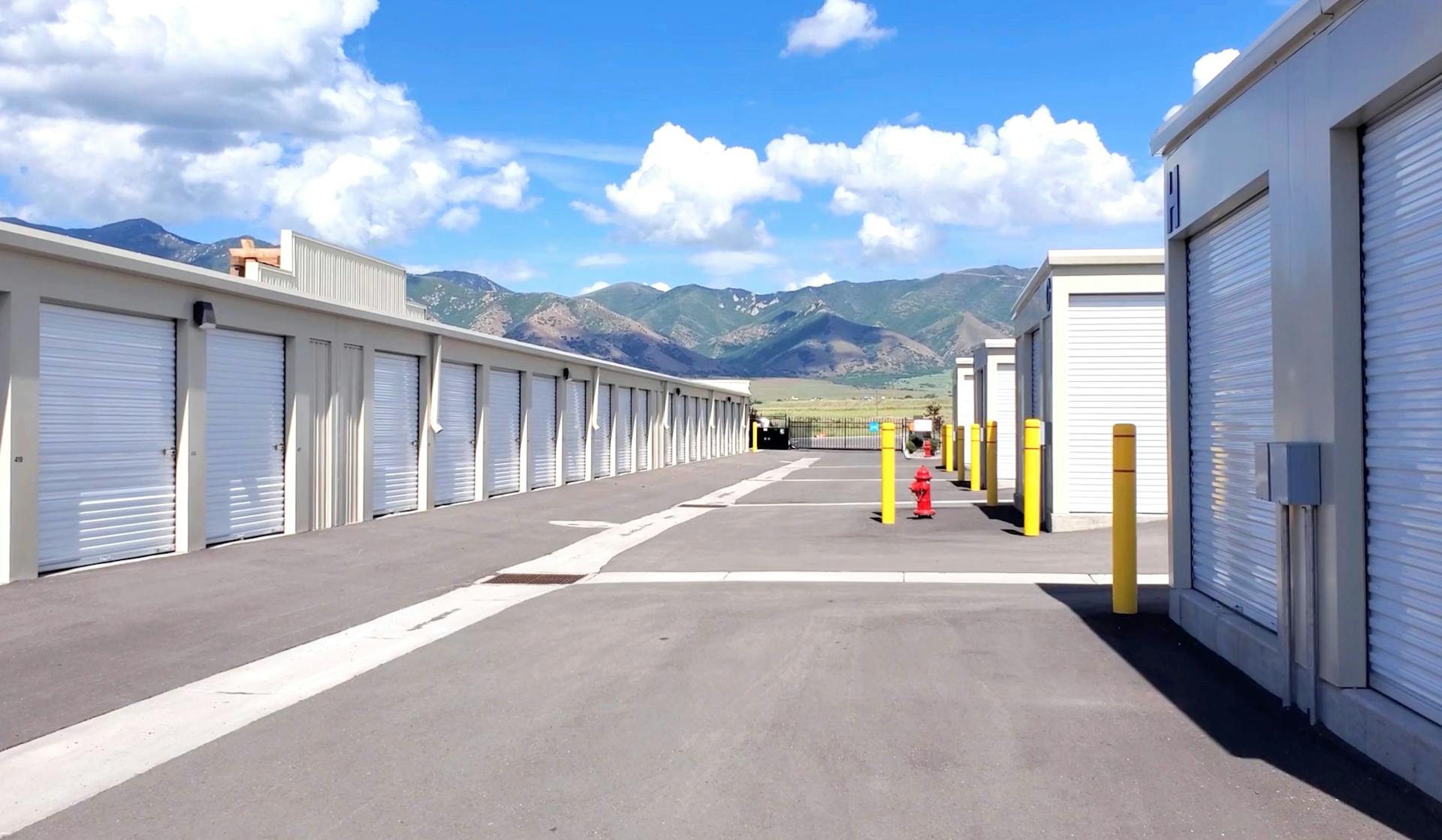 StoreEase - Tooele, UT - Self Storage