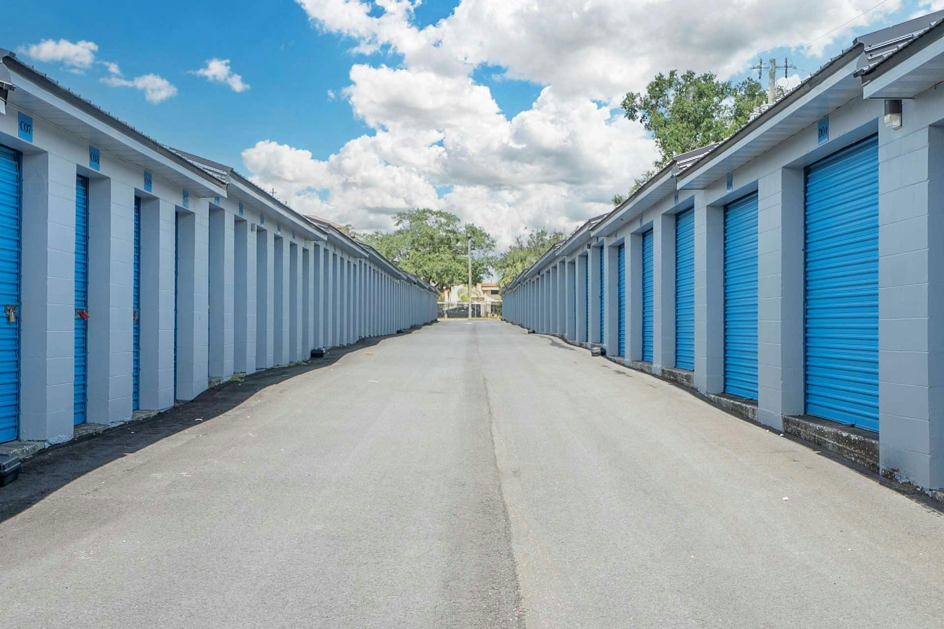 storage facility in Lakeland, FL